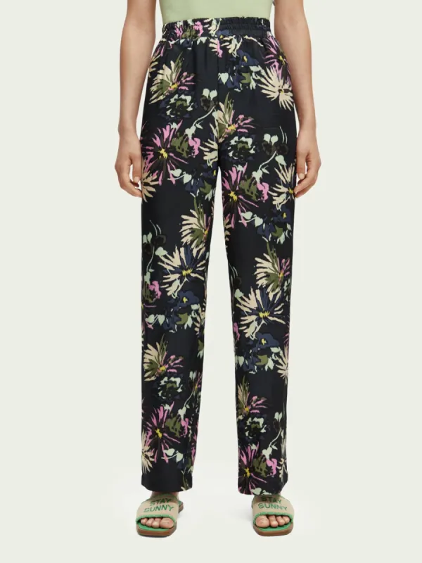 SCOTCH & SODA - The Gia taille mi-haute jambe large imprimée sold by Pepin