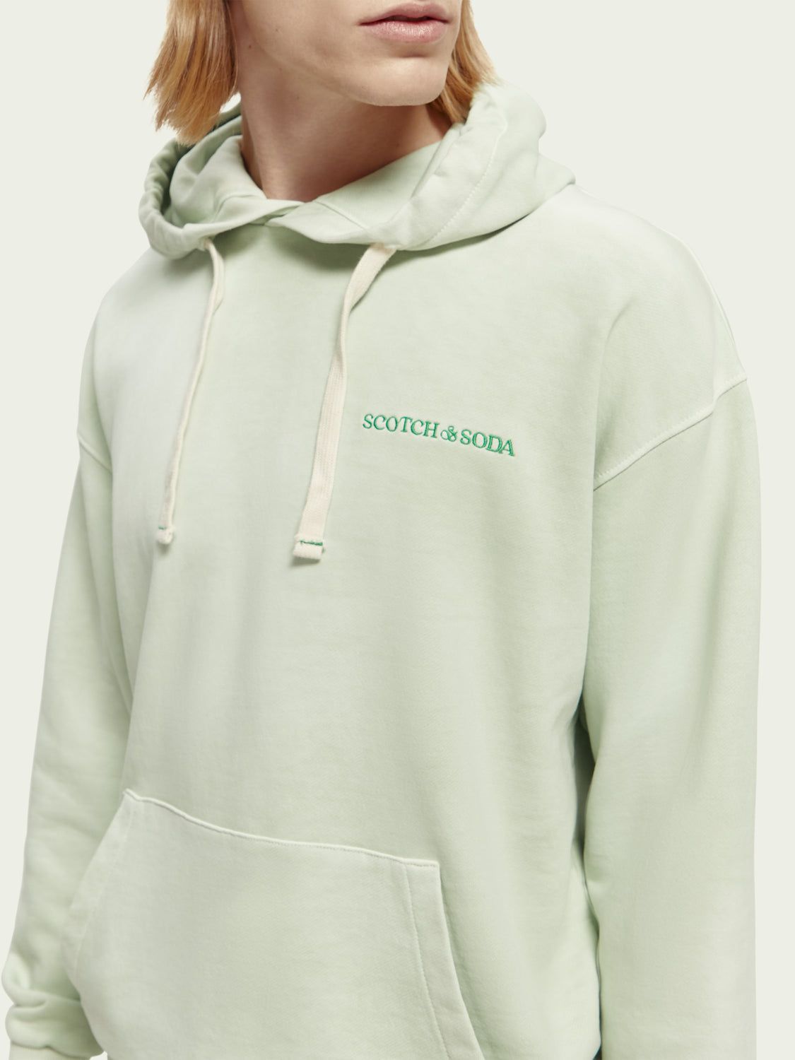 SCOTCH & SODA - Sweat à capuche teint végétal unisexe sold by Pepin product image thumbnail 4