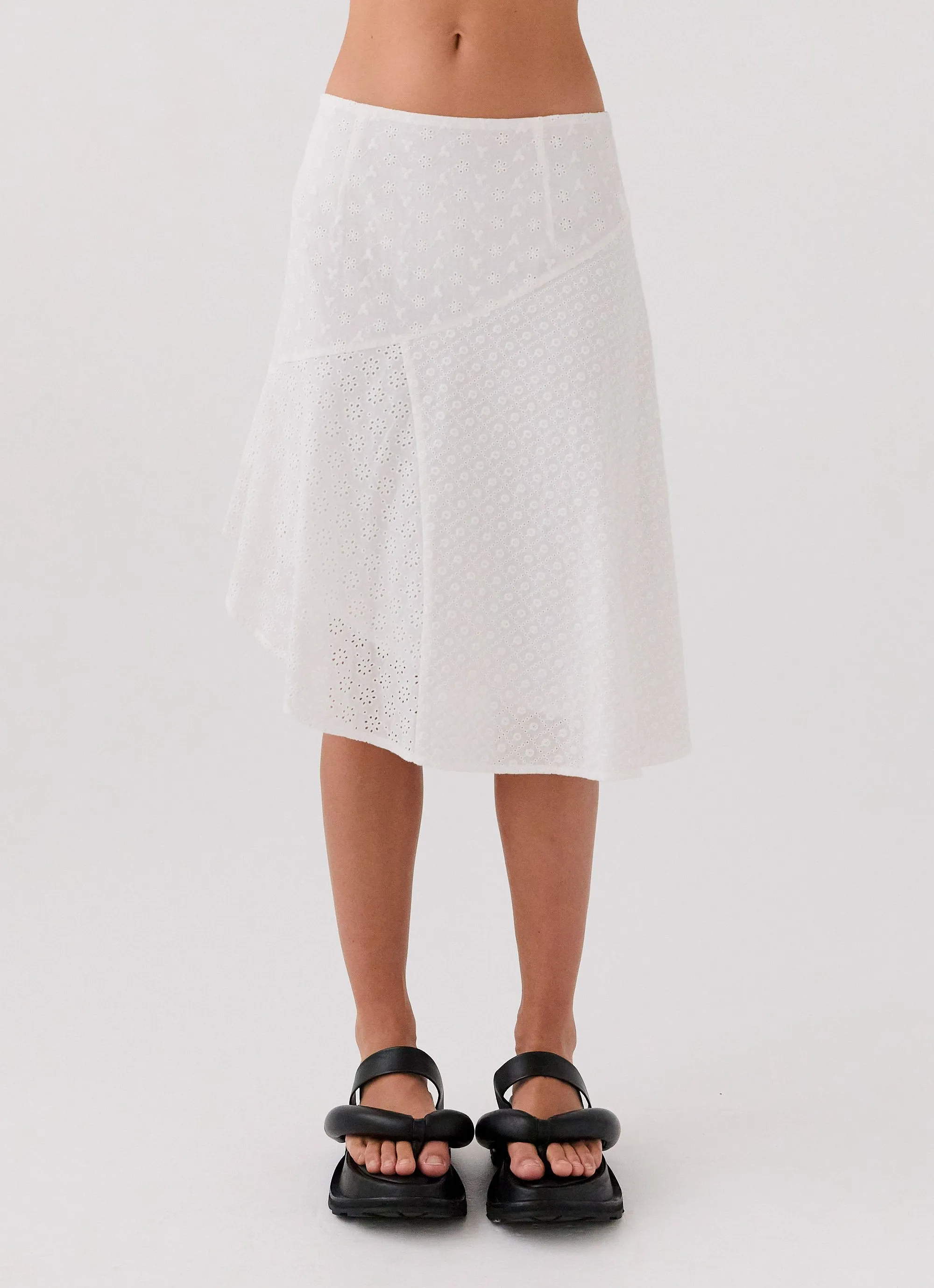 ◆HILLDA◆ Petal Midi Skirt White HDSK002W Petal Midi Skirt [White] - HILLDA | 60% - Asian Fashion
