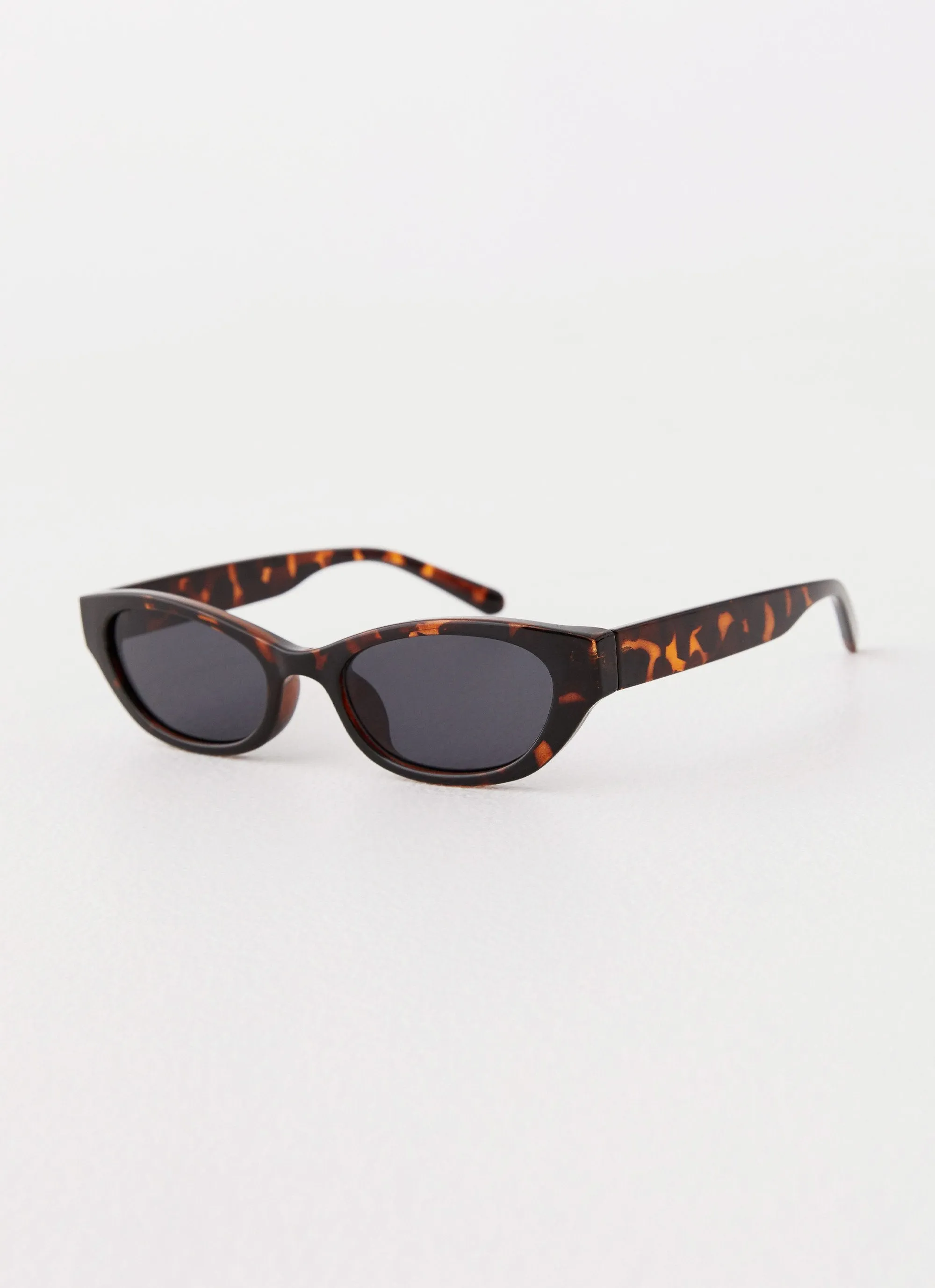Noah Sunglasses - Tort sold by Peppermayo product image thumbnail 2