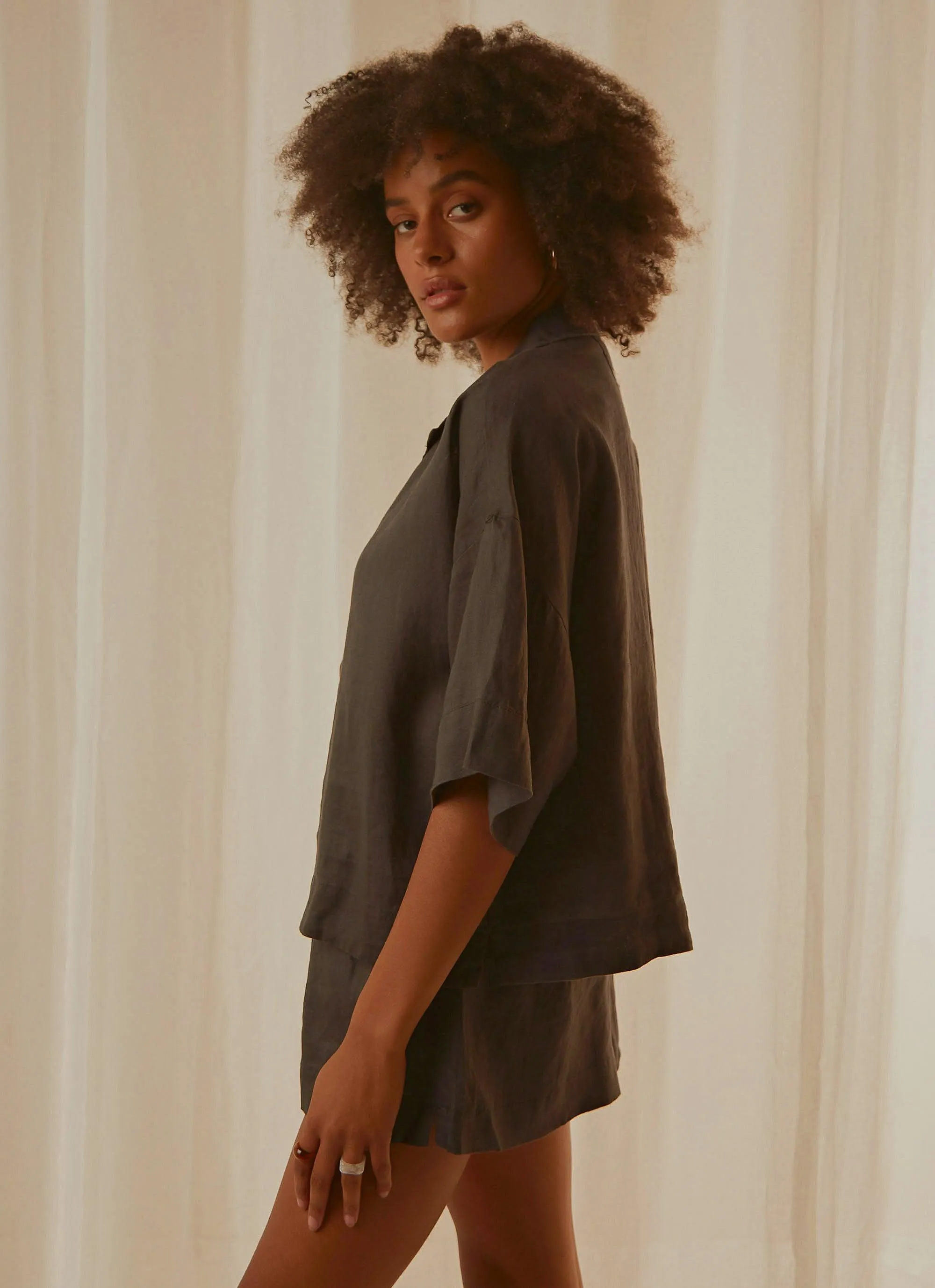 Nude Linen Lounge Shirt - Coal sold by Peppermayo product image thumbnail 4