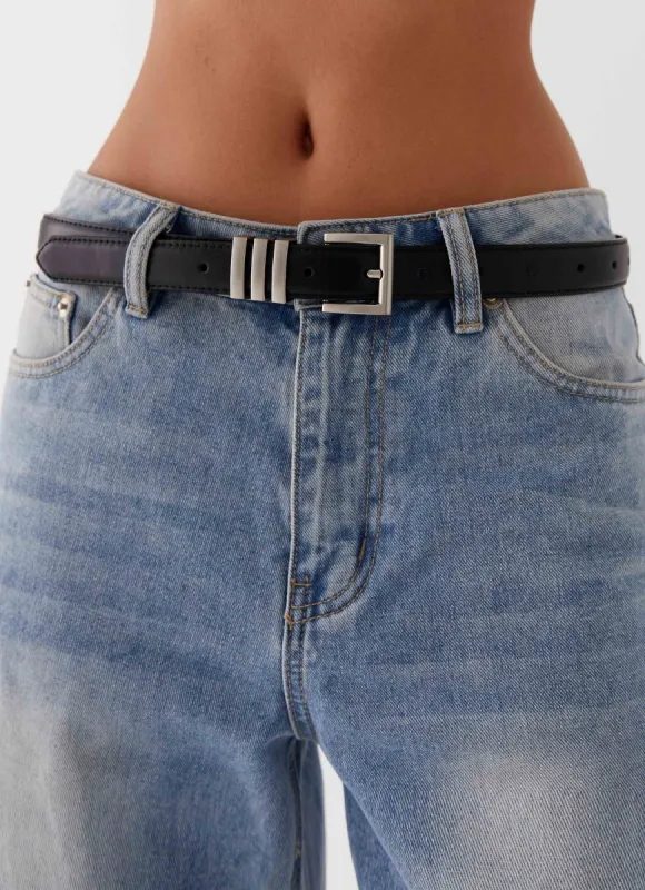 Vaundy Belt - Black sold by Peppermayo