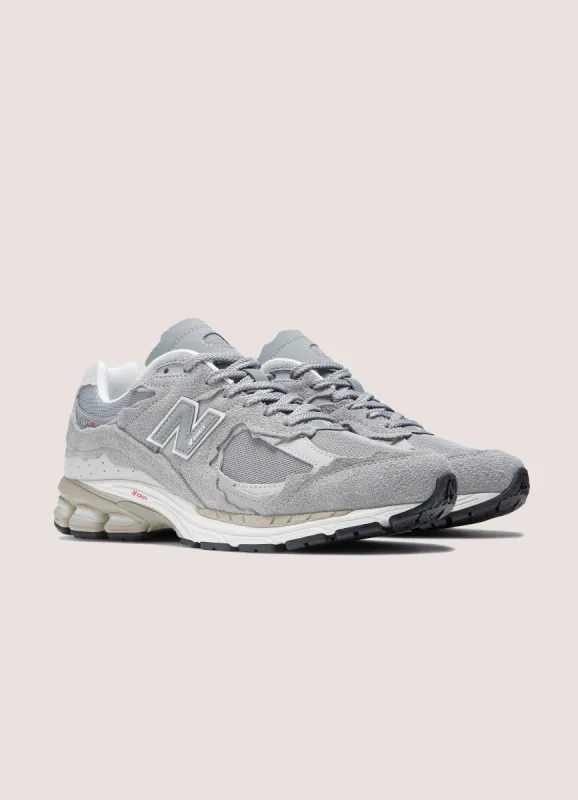 2002R Sneaker - Slate Grey sold by Peppermayo