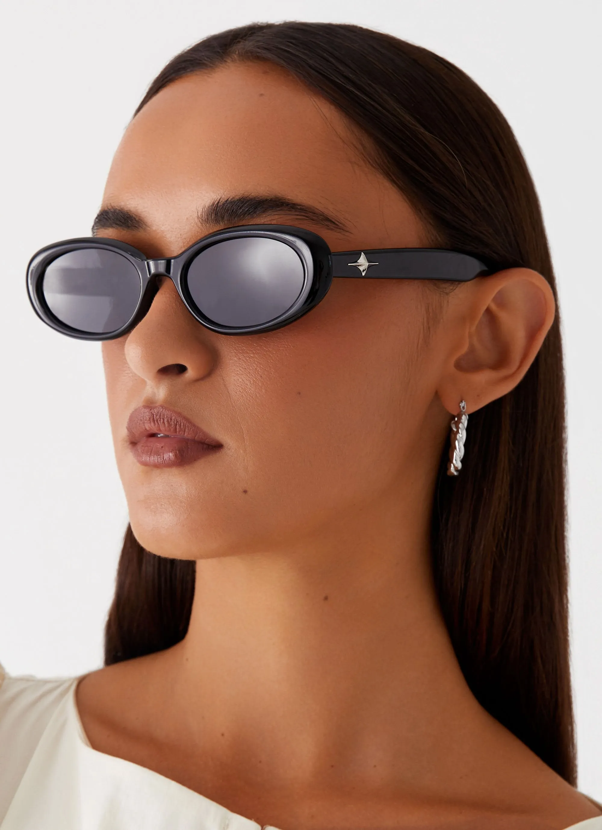 Fallon Sunglasses - Black sold by Peppermayo