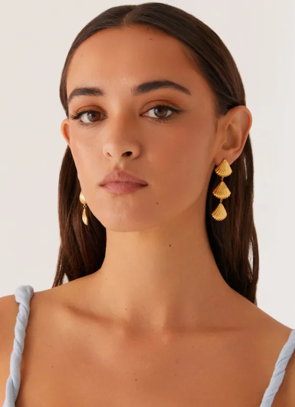 Alila Earrings - Gold made by Peppermayo