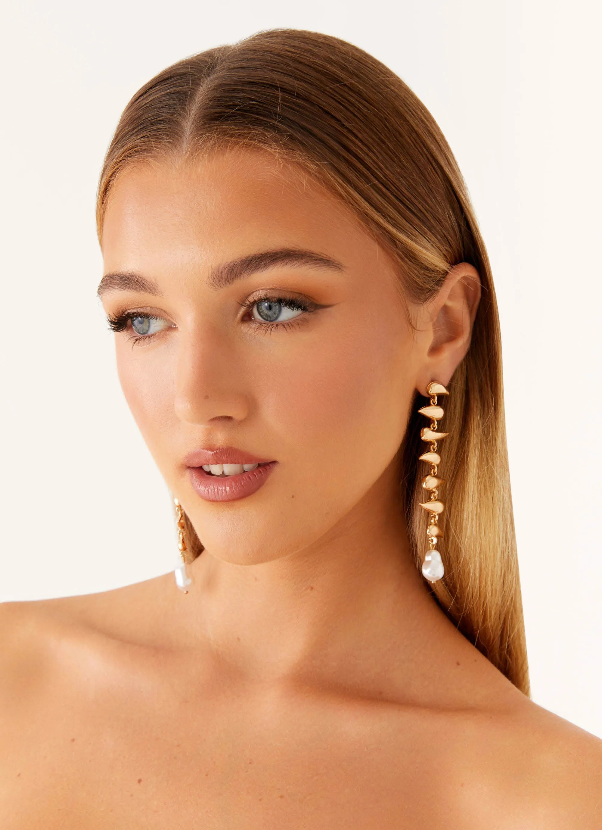 Jaylin Earrings - Pearl sold by Peppermayo