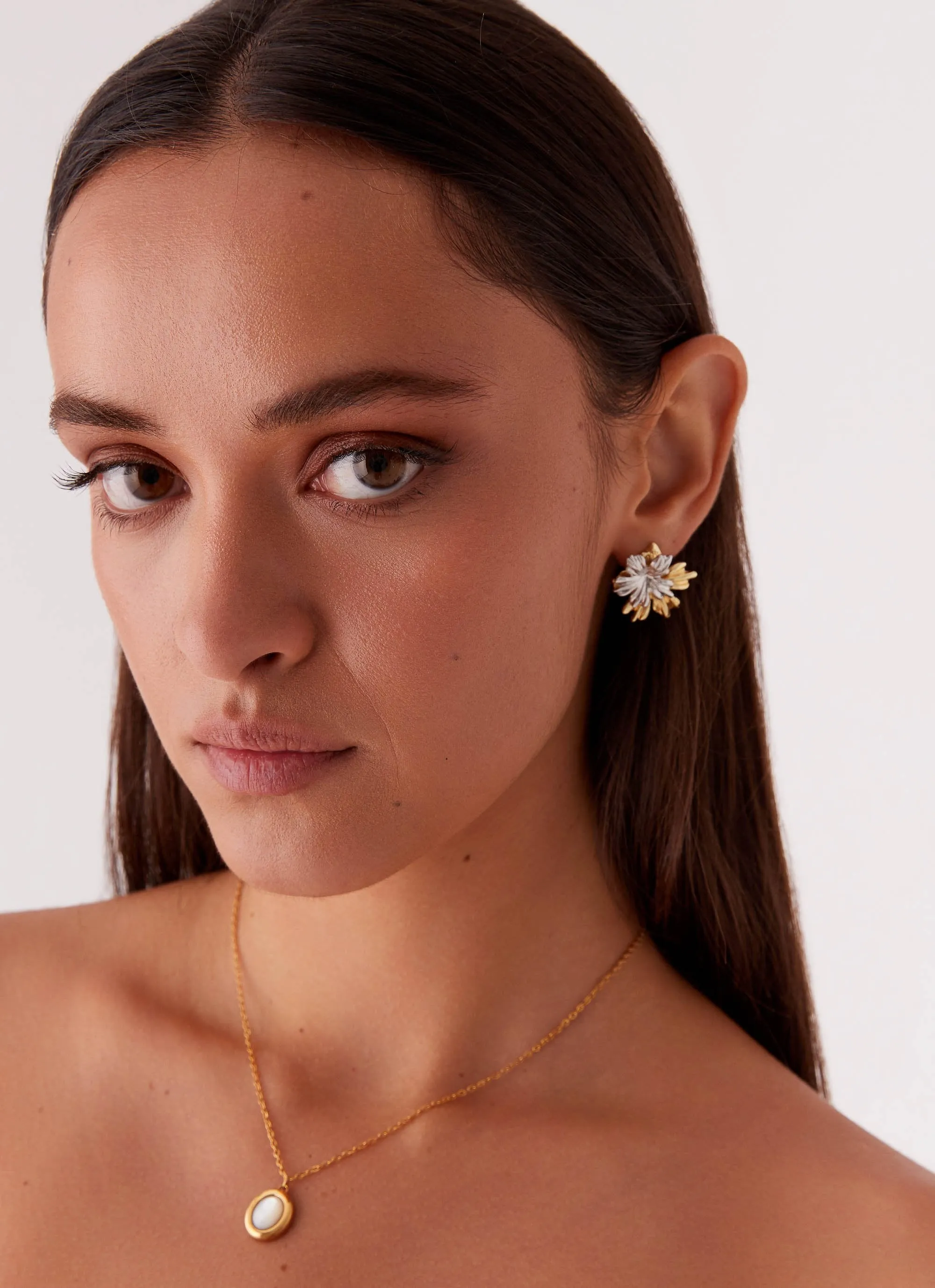 Temple Of Pearl Necklace - Gold sold by Peppermayo product image thumbnail 4