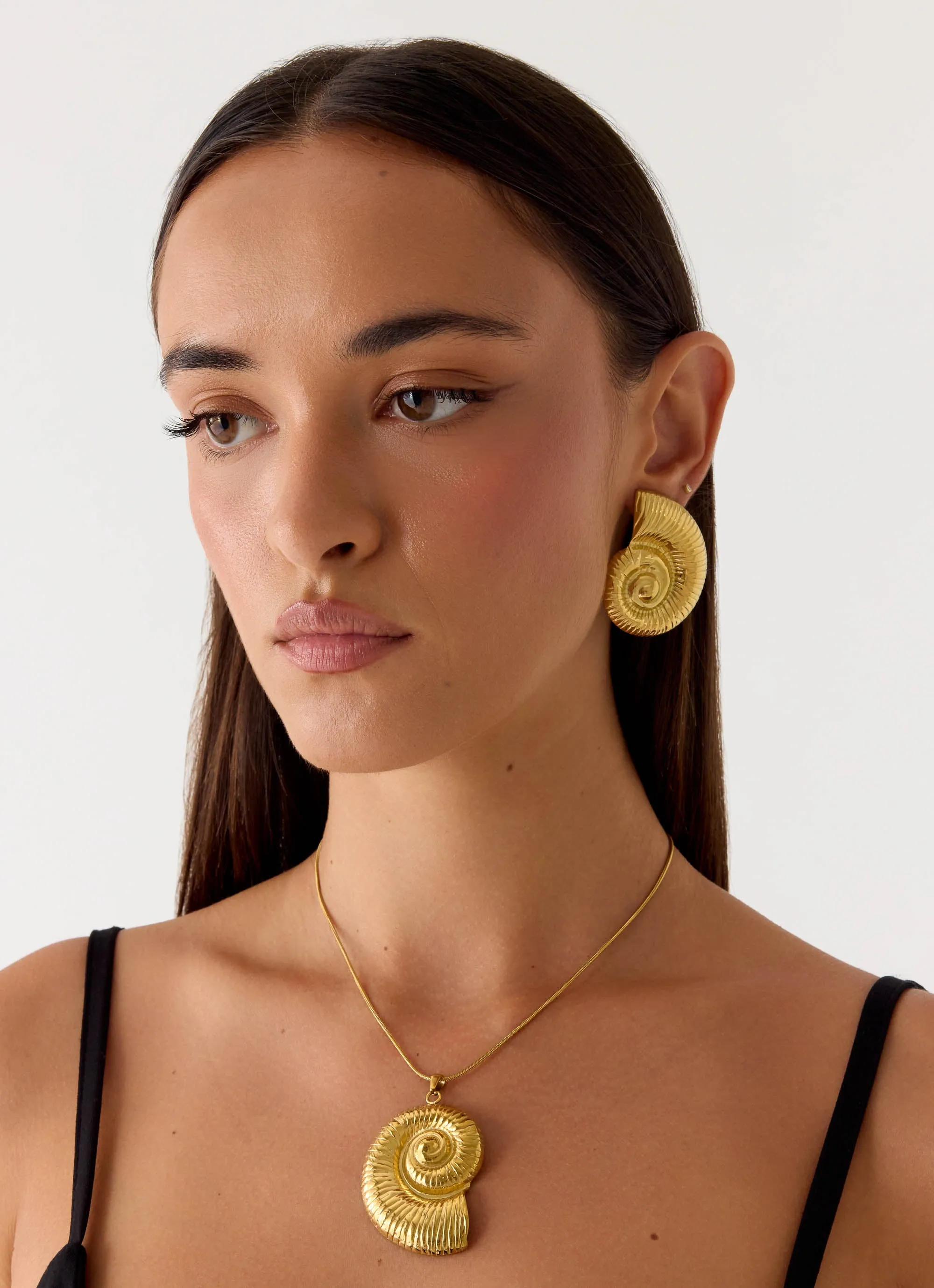 Tidebound Necklace - Gold sold by Peppermayo product image thumbnail 4