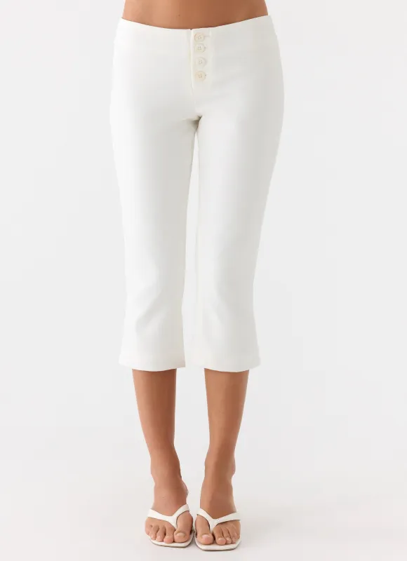 Andrea Pants - White made by Peppermayo