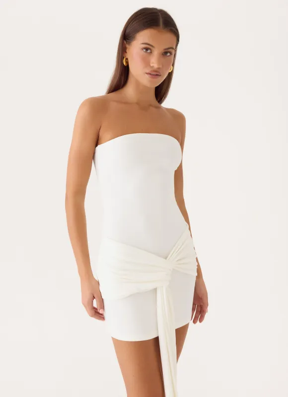 Jiliana Strapless Mini Dress - White made by Peppermayo
