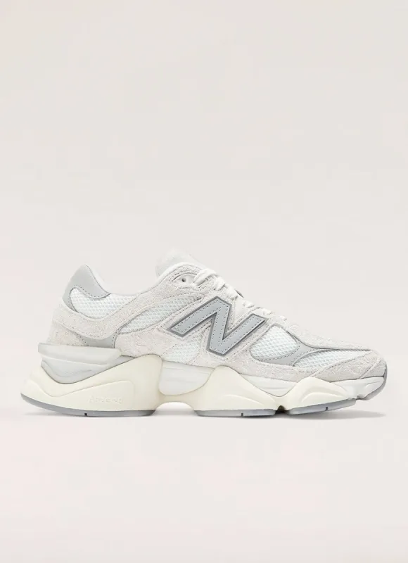 Unisex - 9060 Sneaker - Sea Salt sold by Peppermayo