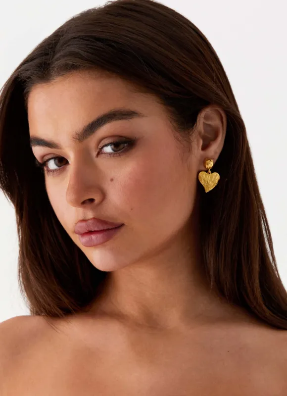 Commitment Heart Earrings - Gold made by Peppermayo