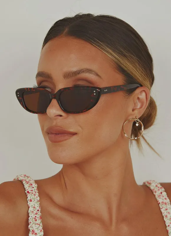 Zoey Sunglasses - Tort sold by Peppermayo