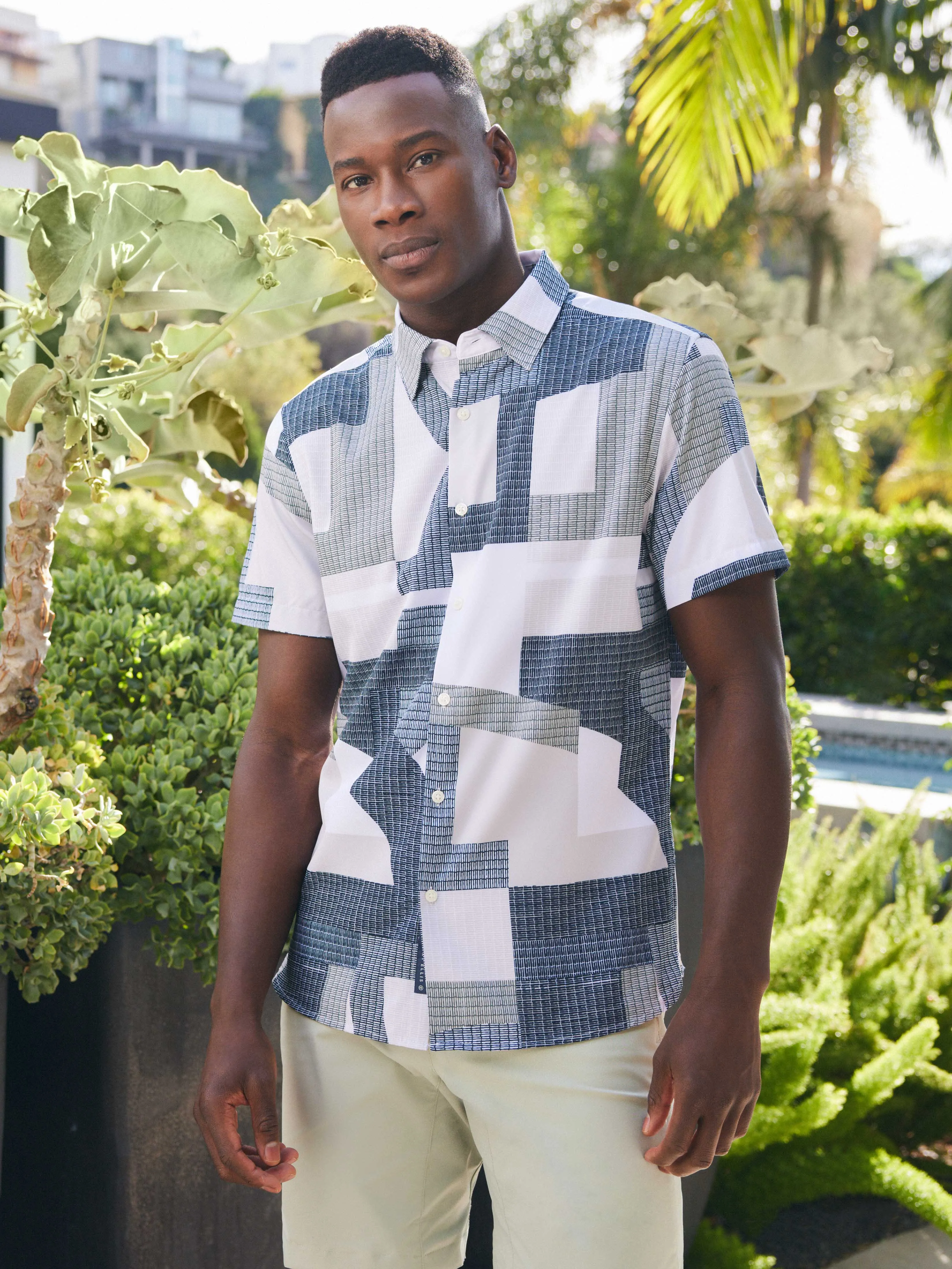 Total Stretch Geometic Print Shirt sold by Perry Ellis product image thumbnail 4