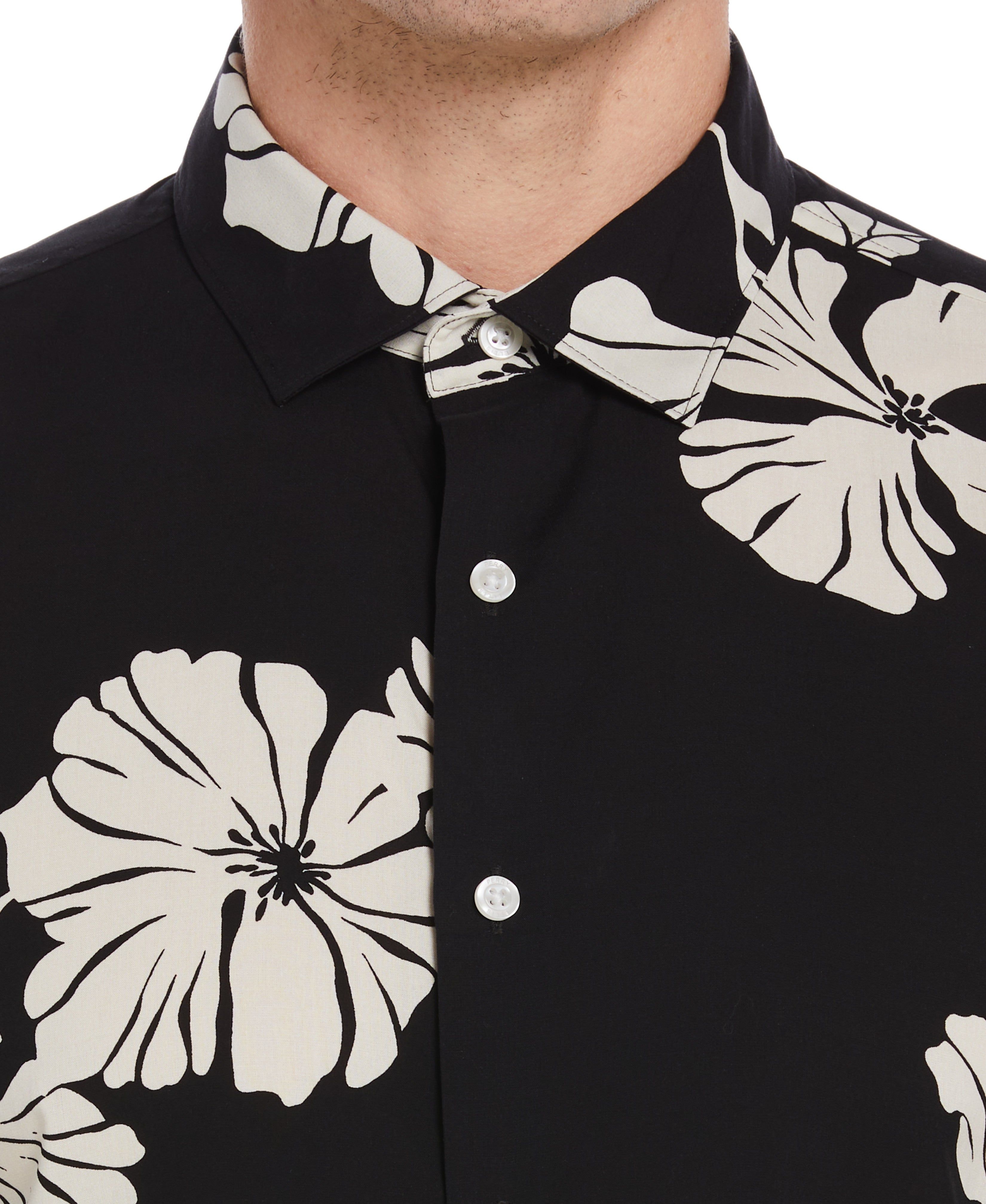 EcoVero™ Hibiscus Floral Pattern Shirt sold by Perry Ellis product image thumbnail 3