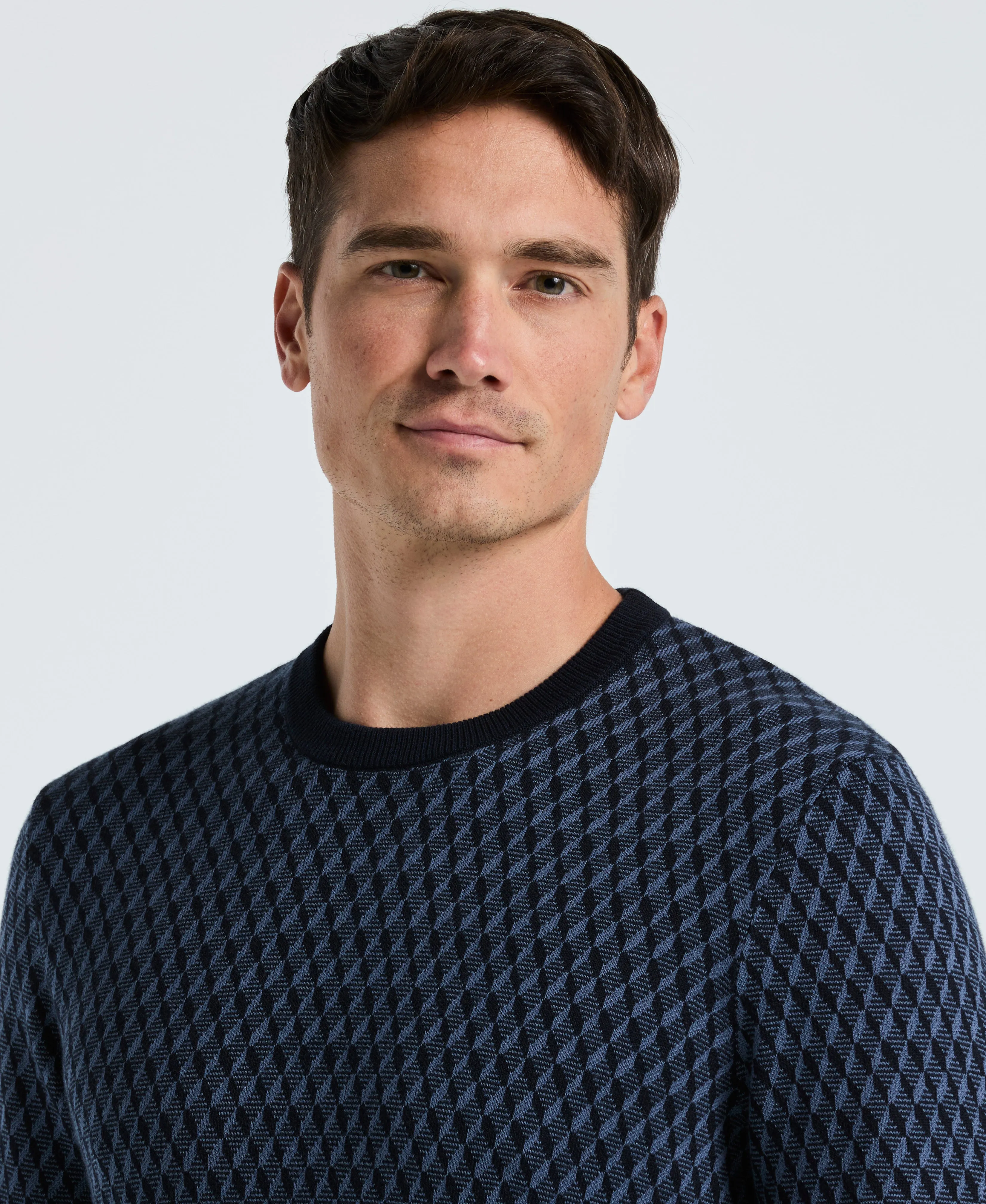 Cotton Blend Geo Jacquard Crew Neck Sweater sold by Perry Ellis product image thumbnail 3