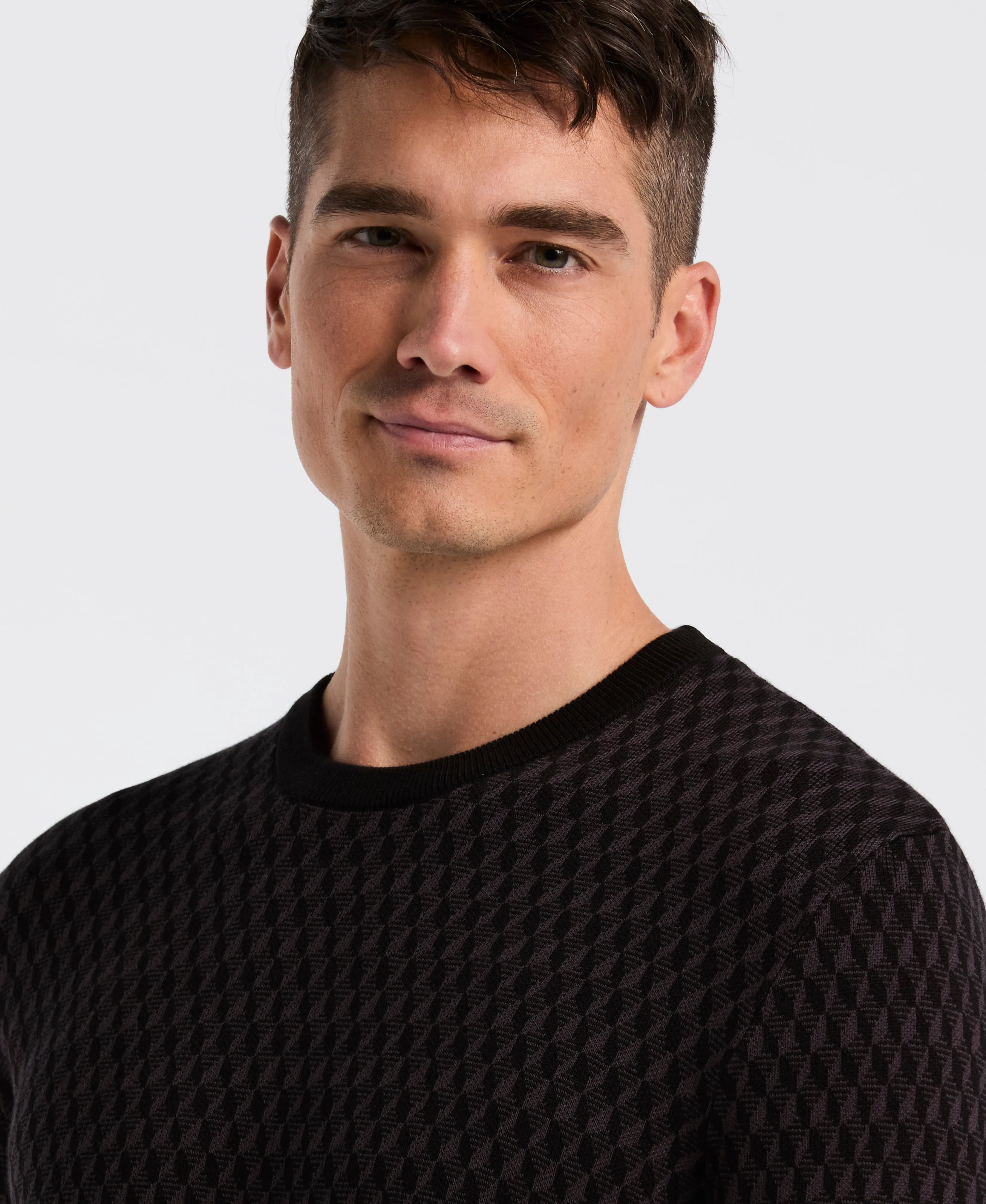 Cotton Blend Geo Jacquard Crew Neck Sweater sold by Perry Ellis product image thumbnail 3