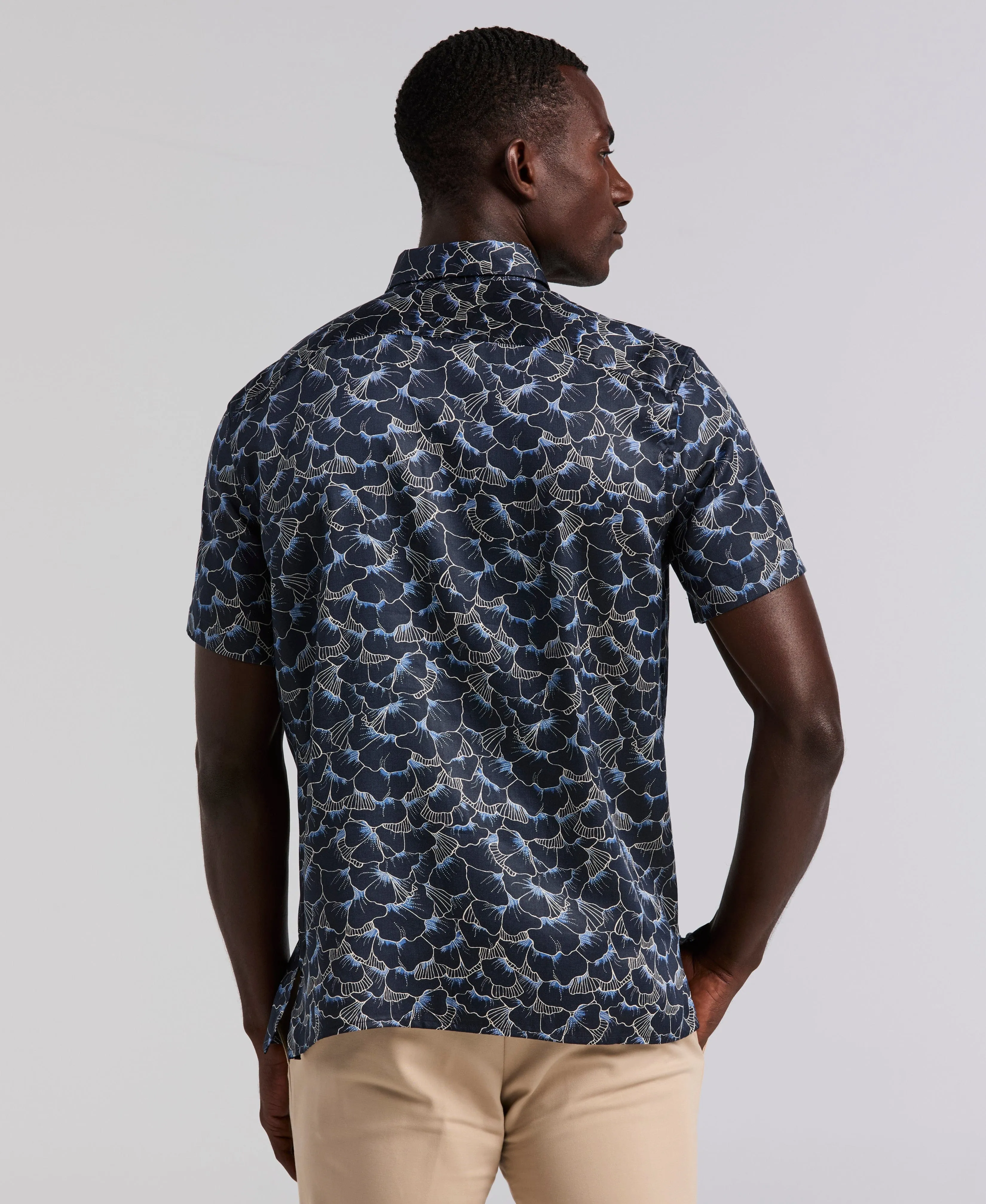 Ginko Print Short Sleeve Shirt sold by Perry Ellis product image thumbnail 2
