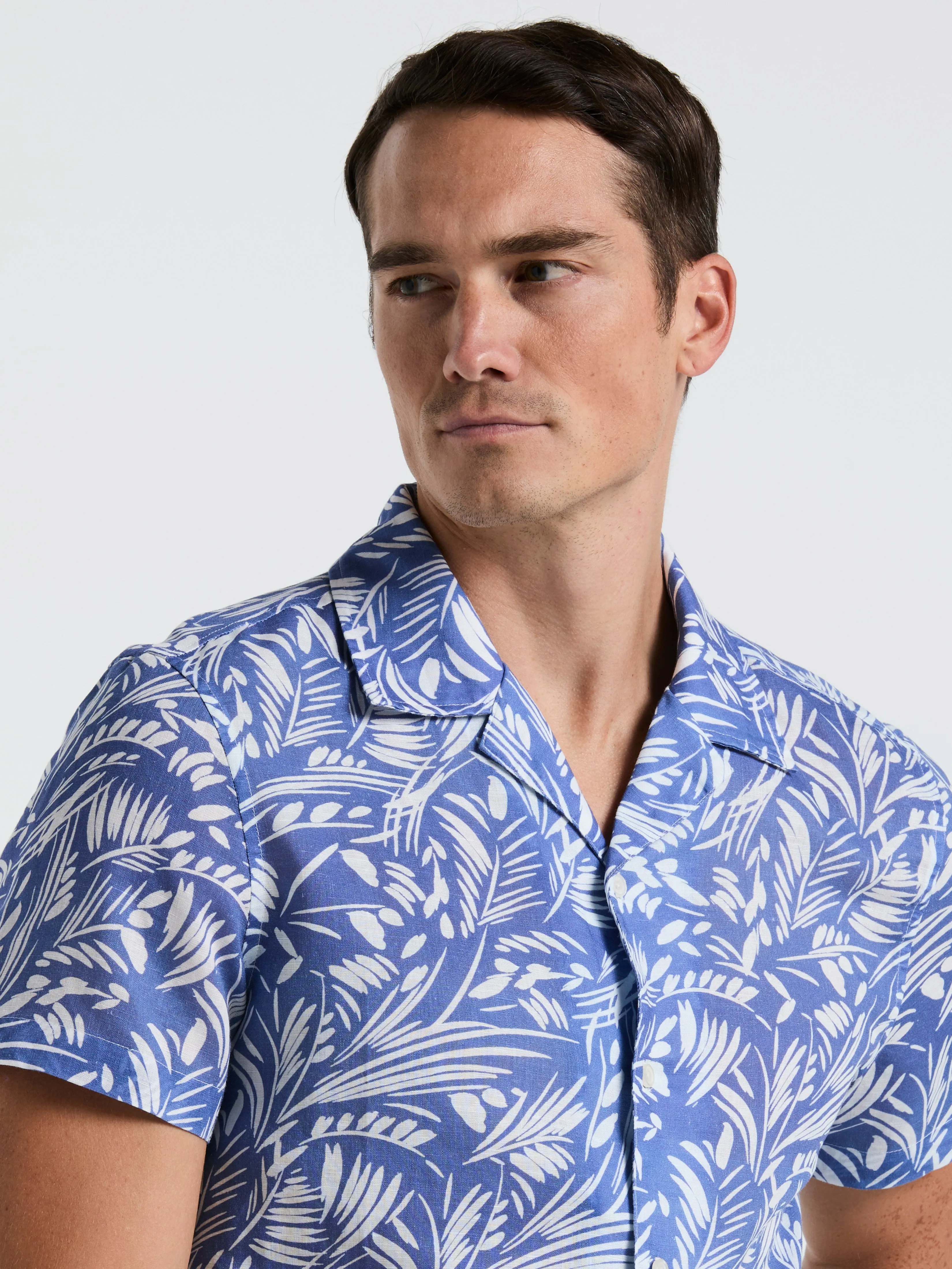 Linen Abstract Leaf Print Shirt sold by Perry Ellis product image thumbnail 2