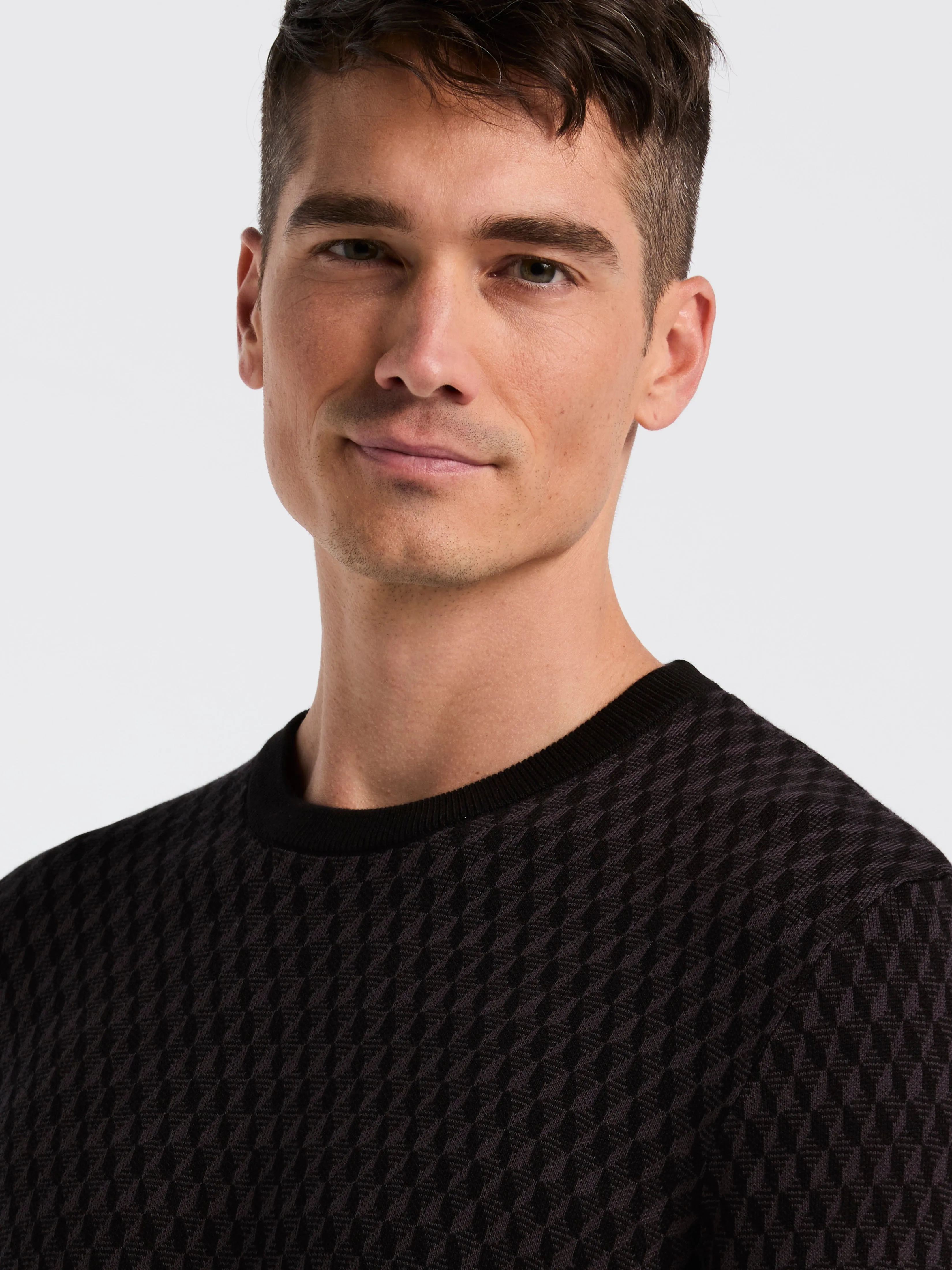 Cotton Blend Geo Jacquard Crew Neck Sweater sold by Perry Ellis product image thumbnail 2