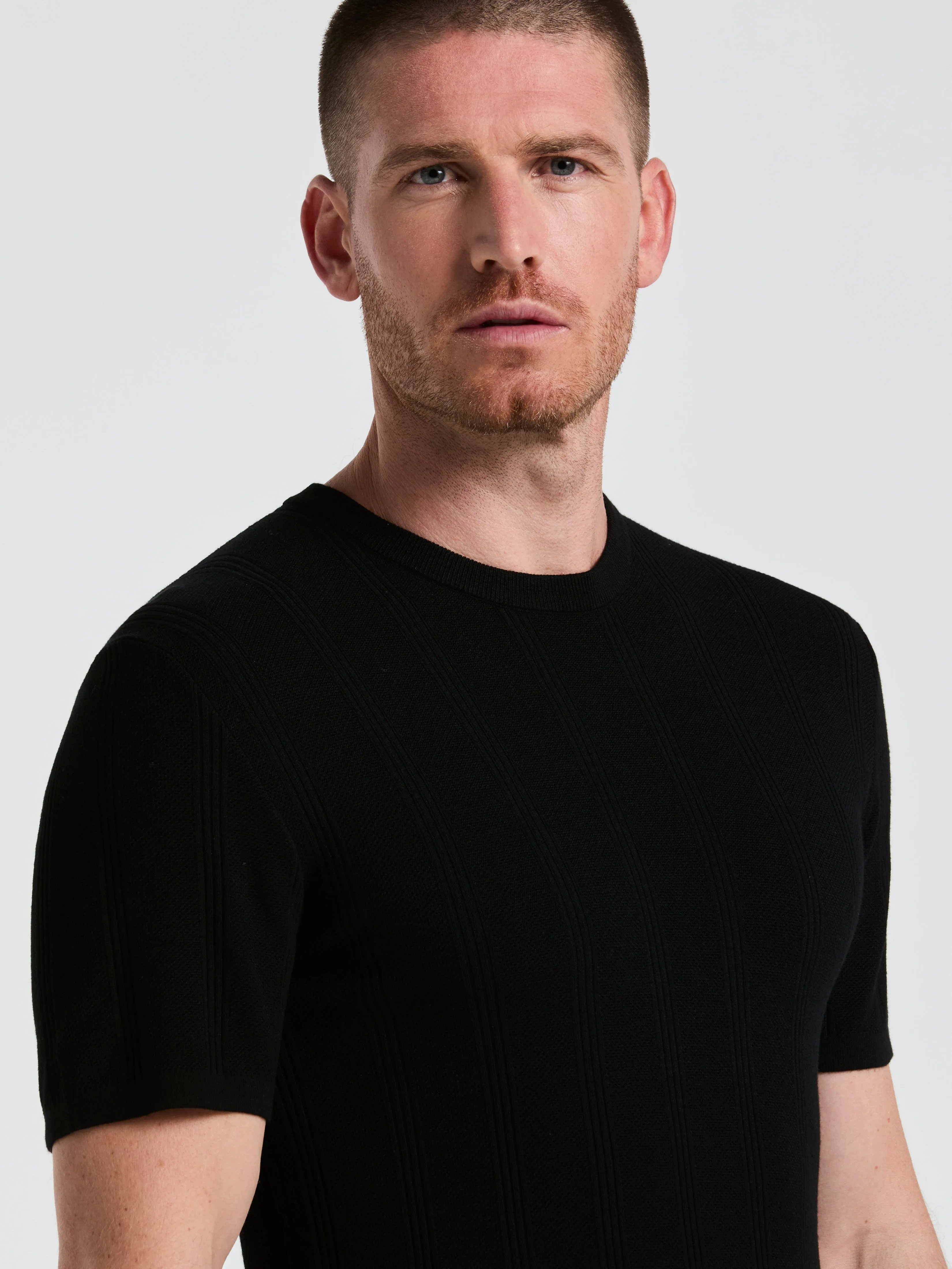 Tech Knit Mesh Striped Crew Neck Shirt sold by Perry Ellis product image thumbnail 5