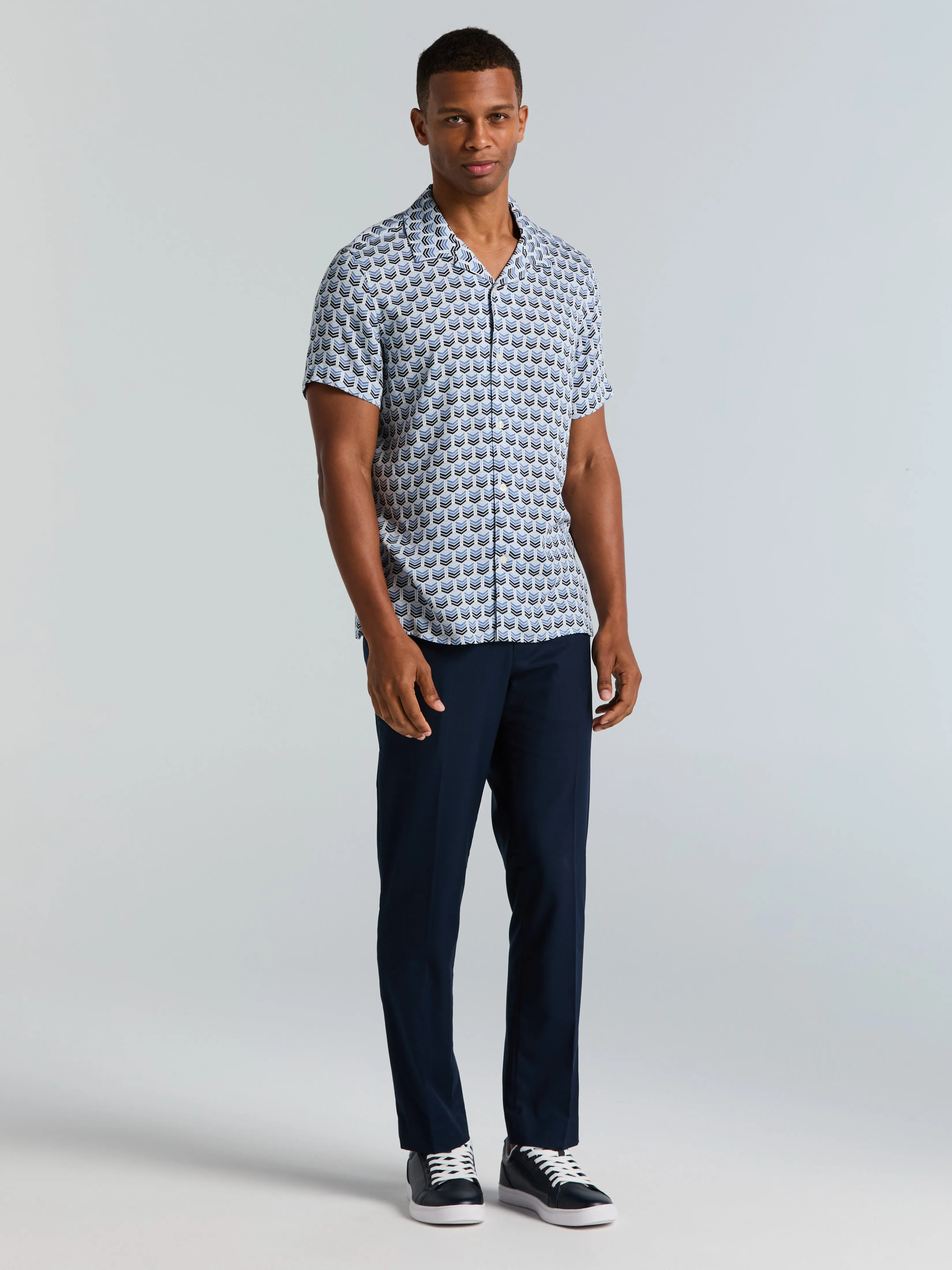 Chevron Print Set sold by Perry Ellis
