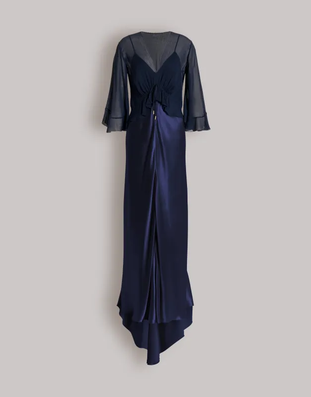 Abito lungo in raso lucido con mantella made by Alberta Ferretti