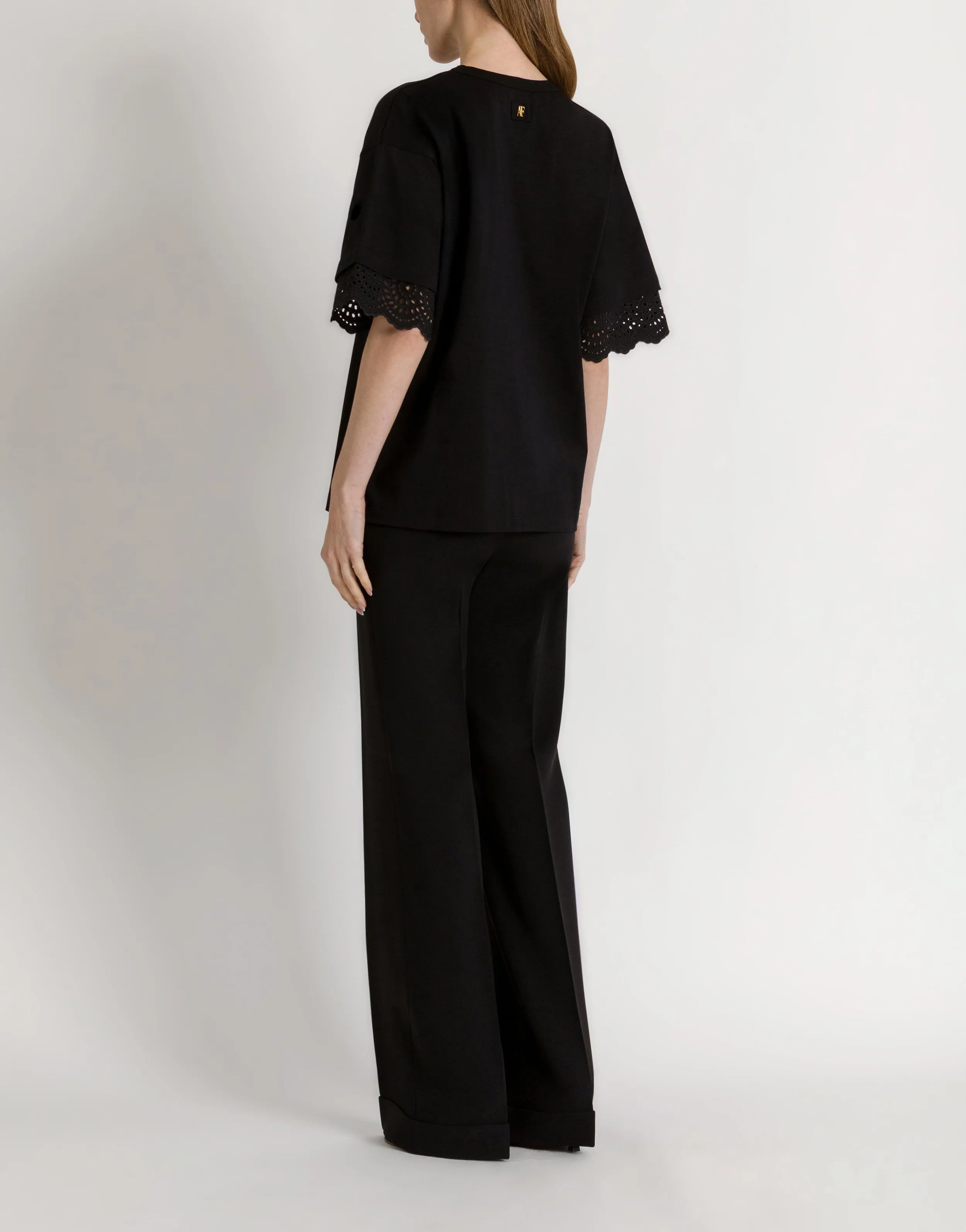 T-shirt con maniche in pizzo San Gallo sold by Philosophy product image thumbnail 3