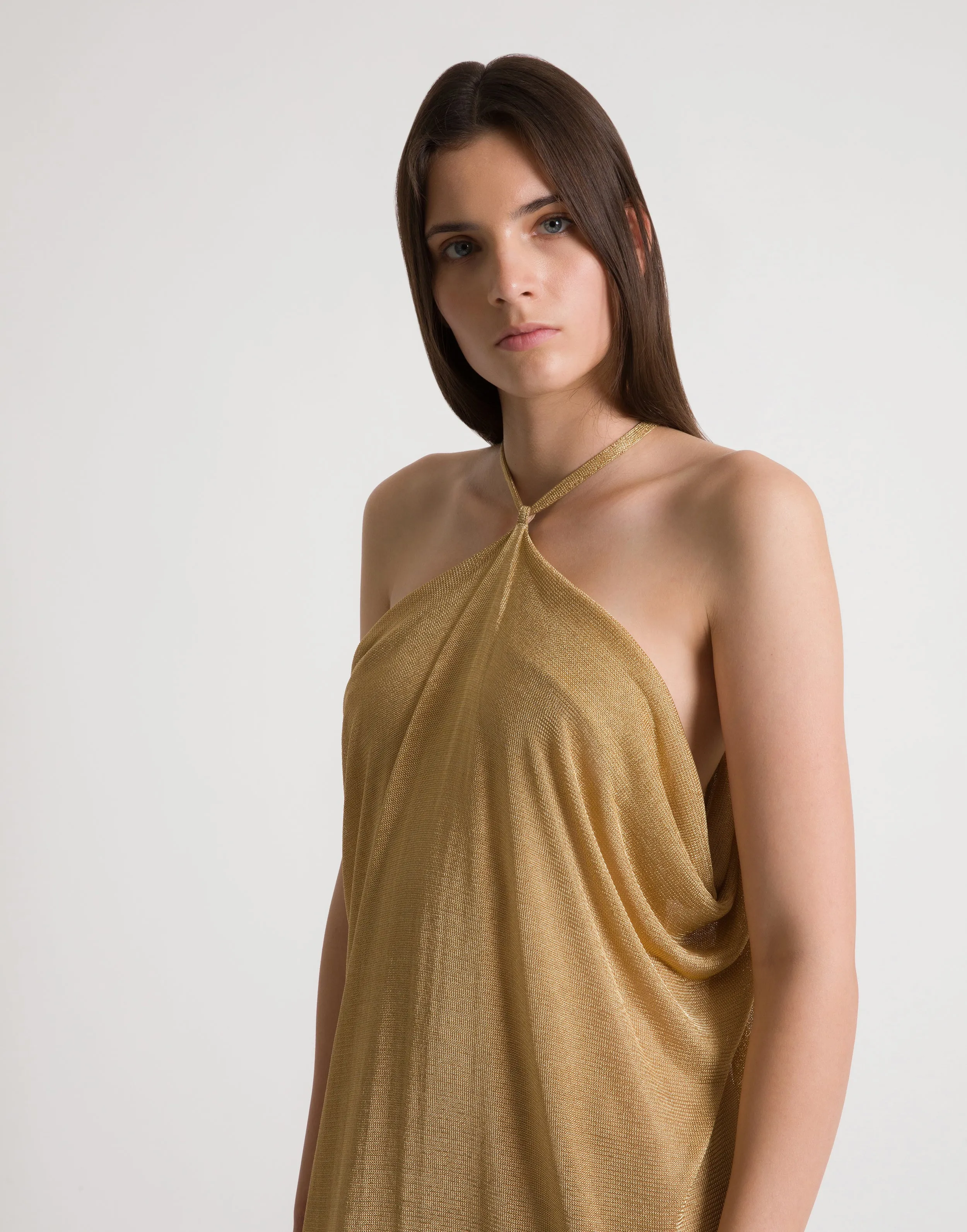 Abito lungo in lurex oro con schiena scoperta sold by Philosophy di Lorenzo Serafini product image thumbnail 4