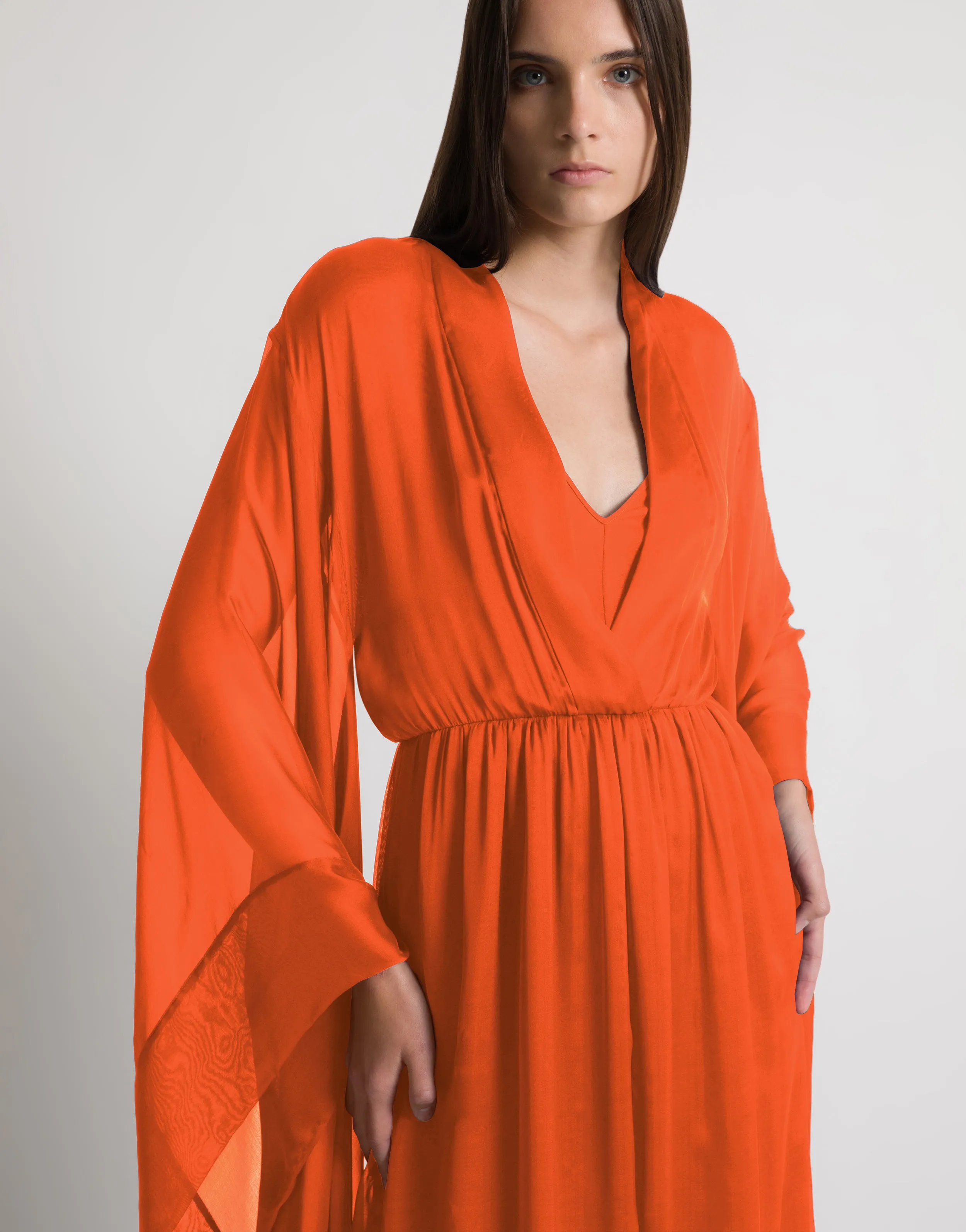 Abito lungo in seta con maniche ampie sold by Philosophy di Lorenzo Serafini product image thumbnail 4