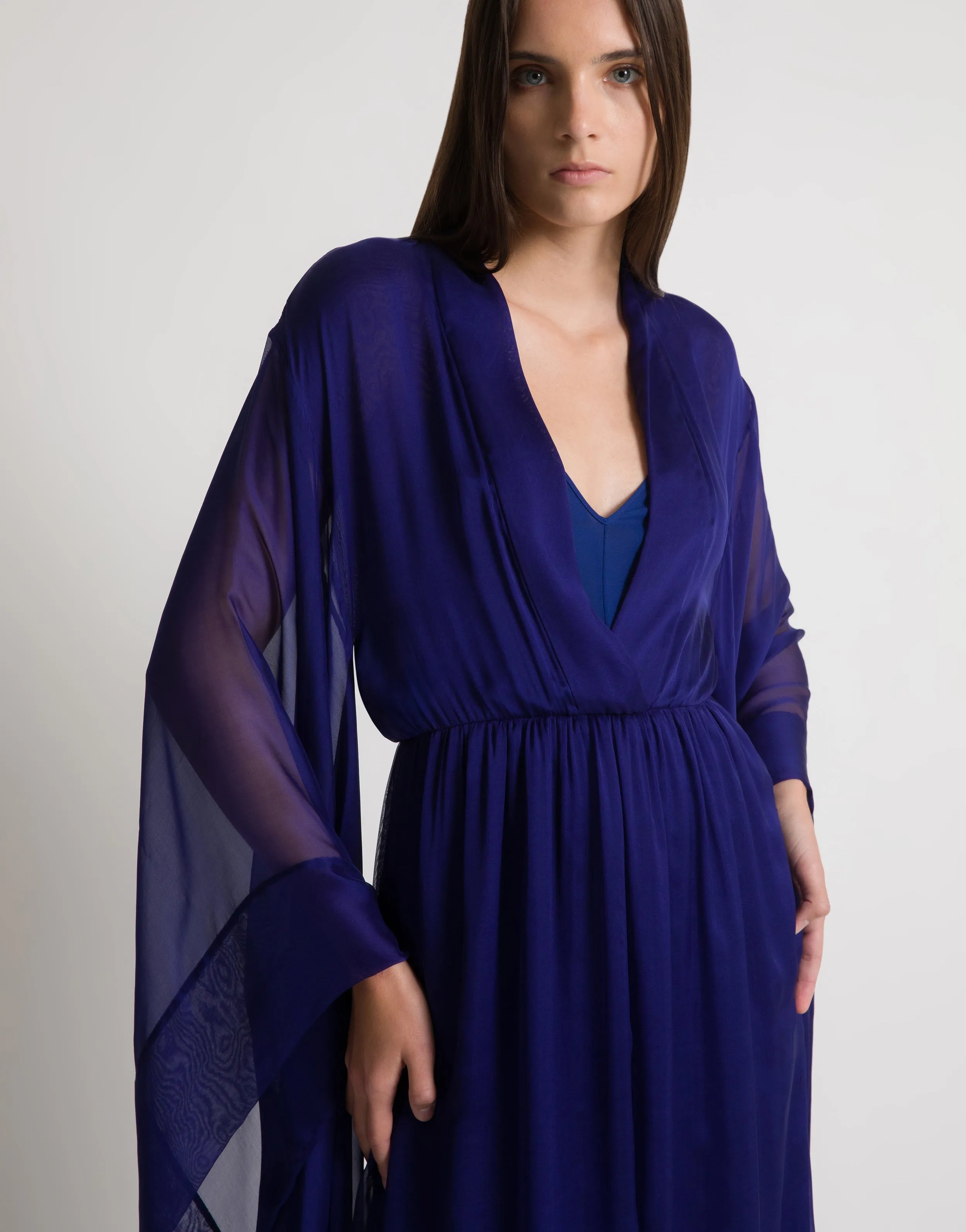 Abito lungo in seta con maniche ampie sold by Philosophy di Lorenzo Serafini product image thumbnail 4