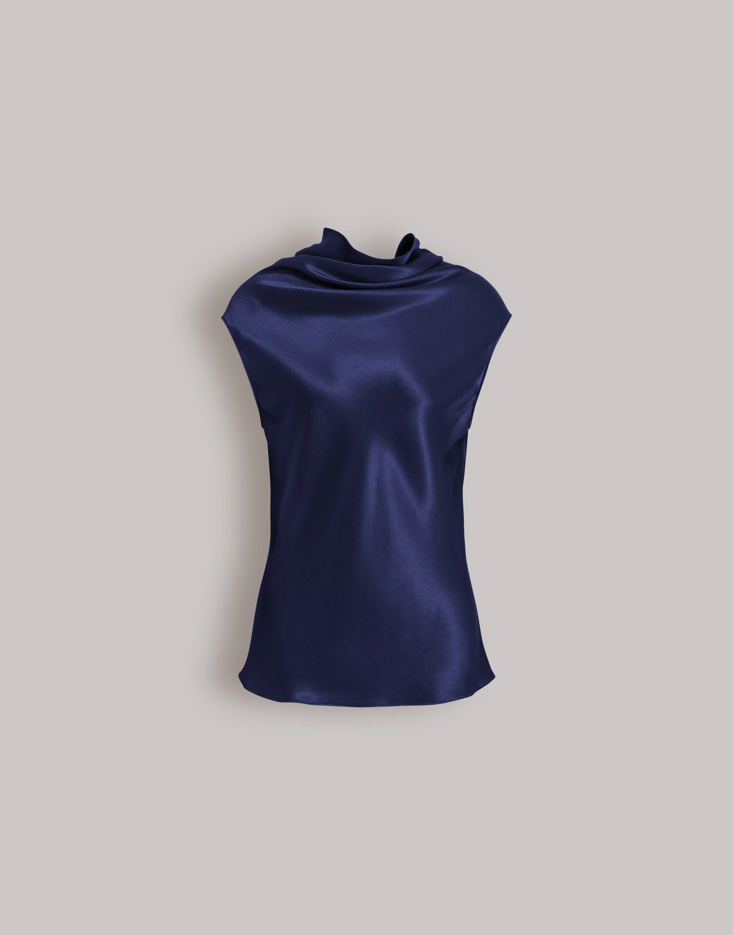 Top in raso con scollo fluido sold by Philosophy