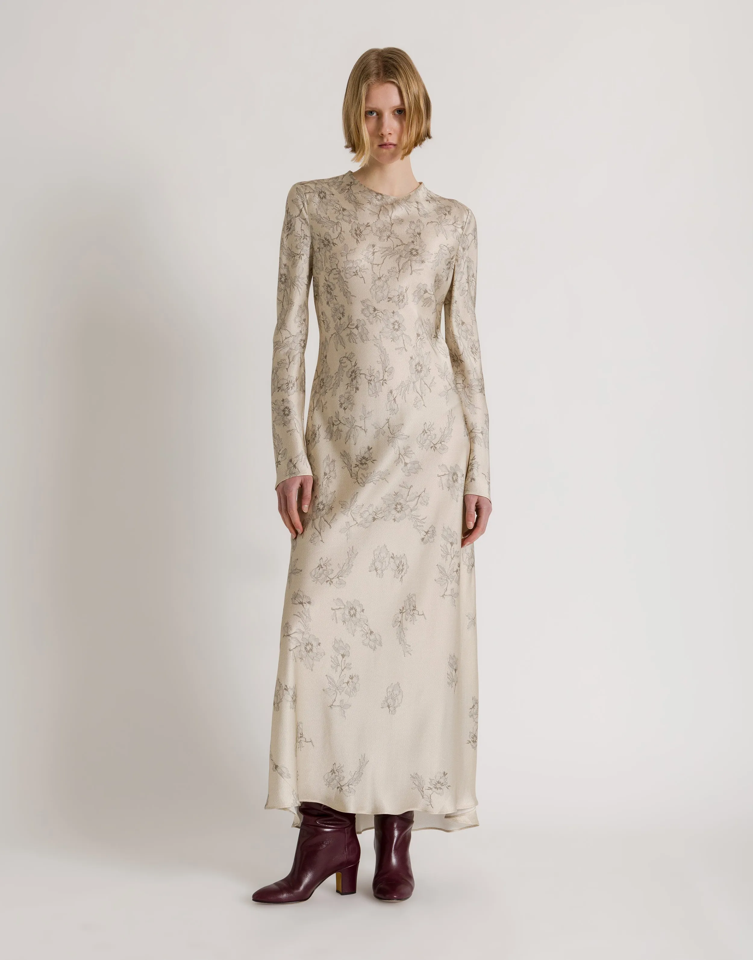 Abito in raso jacquard floreale sold by Philosophy di Lorenzo Serafini product image thumbnail 2