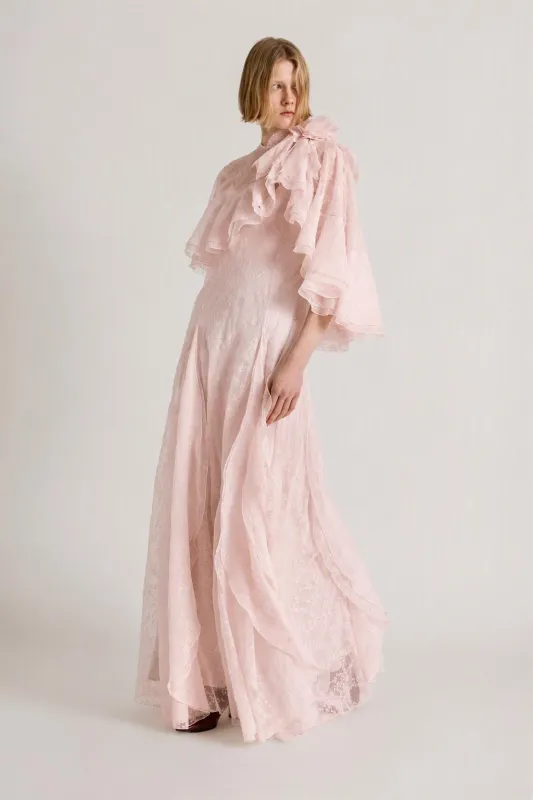 Abito lungo in chiffon di seta organzato a fiori con cappa removibile made by Alberta Ferretti