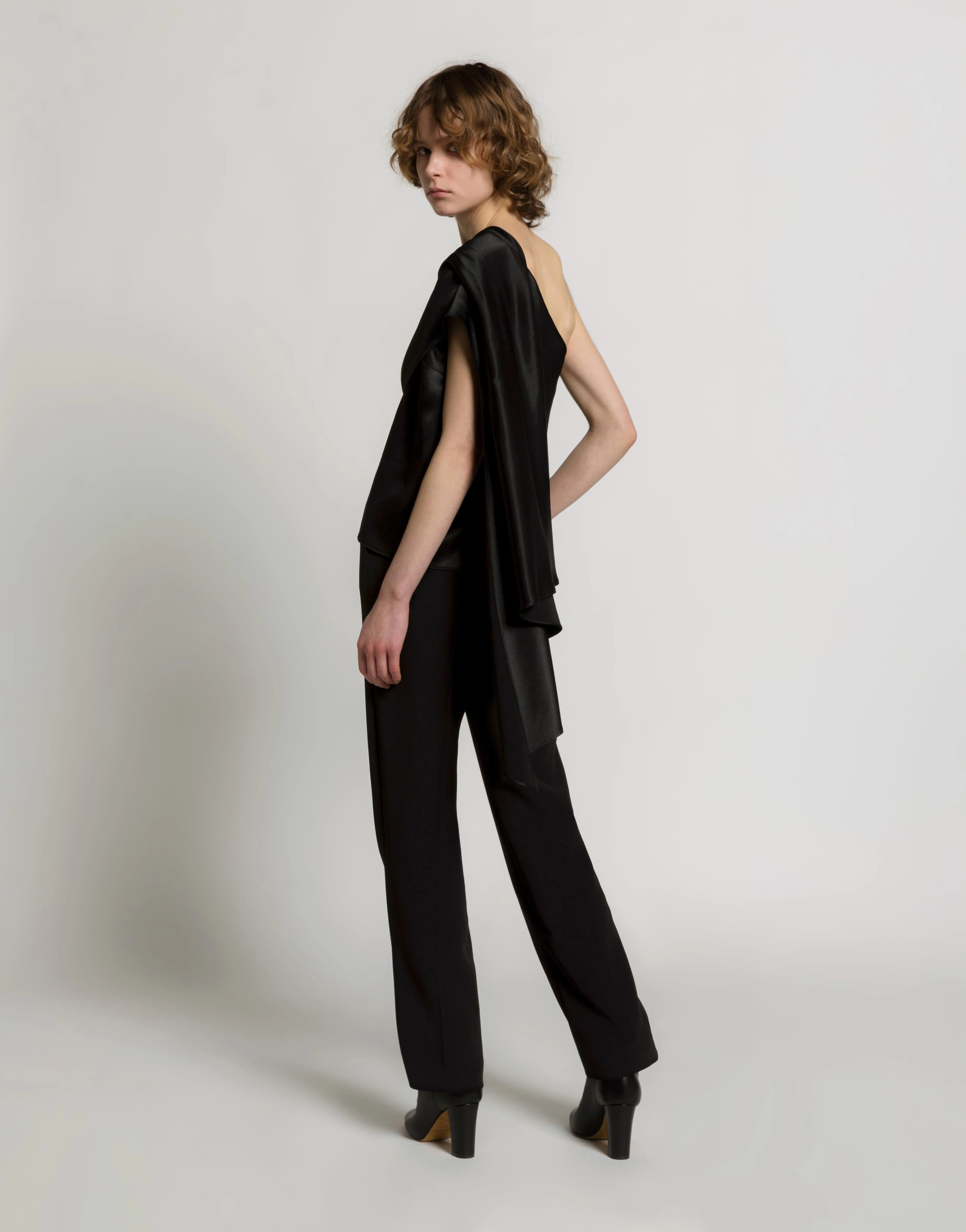 Top monospalla in satin con drappeggio sold by Philosophy di Lorenzo Serafini product image thumbnail 3