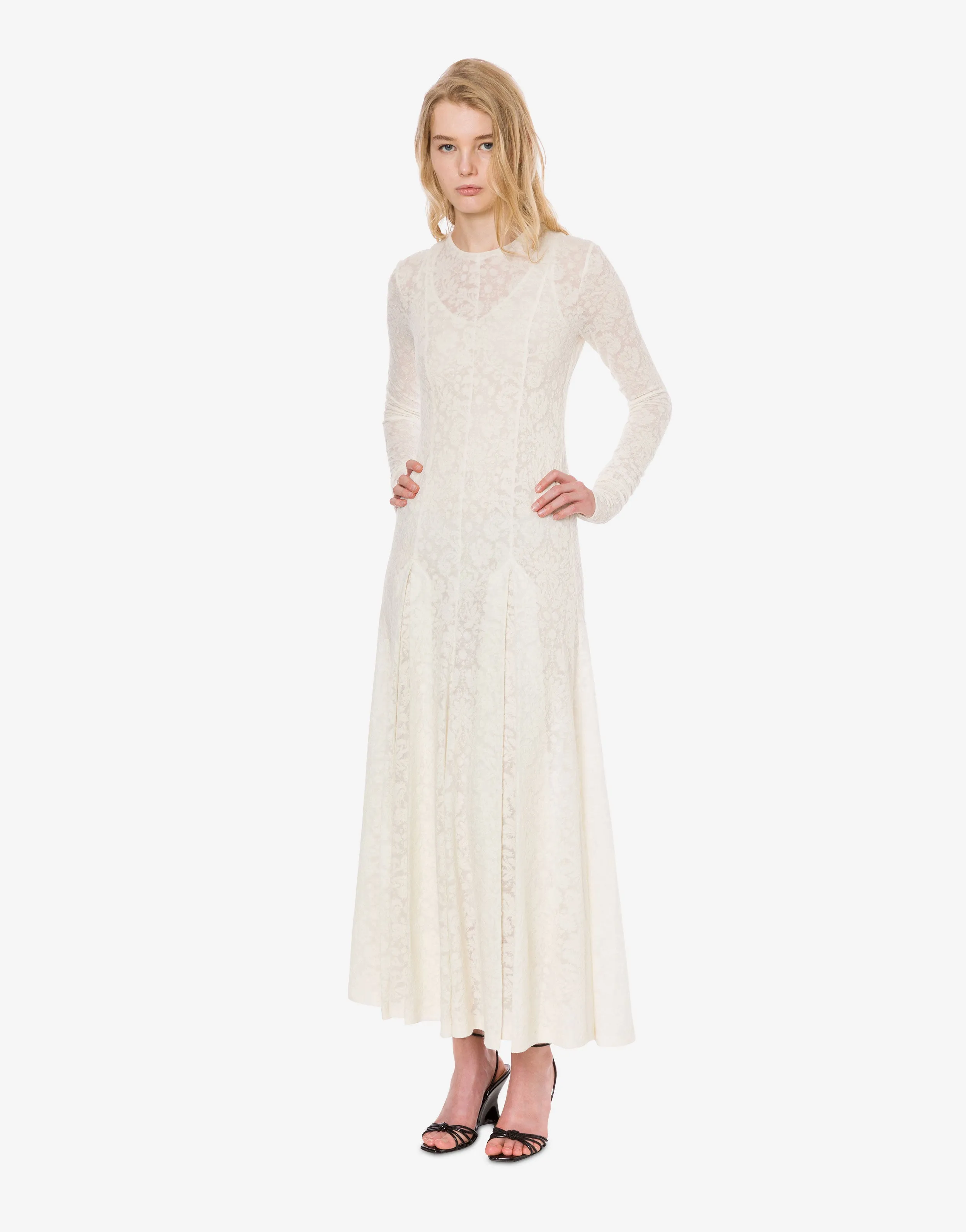 Abito lungo in pizzo sold by Philosophy di Lorenzo Serafini product image thumbnail 2