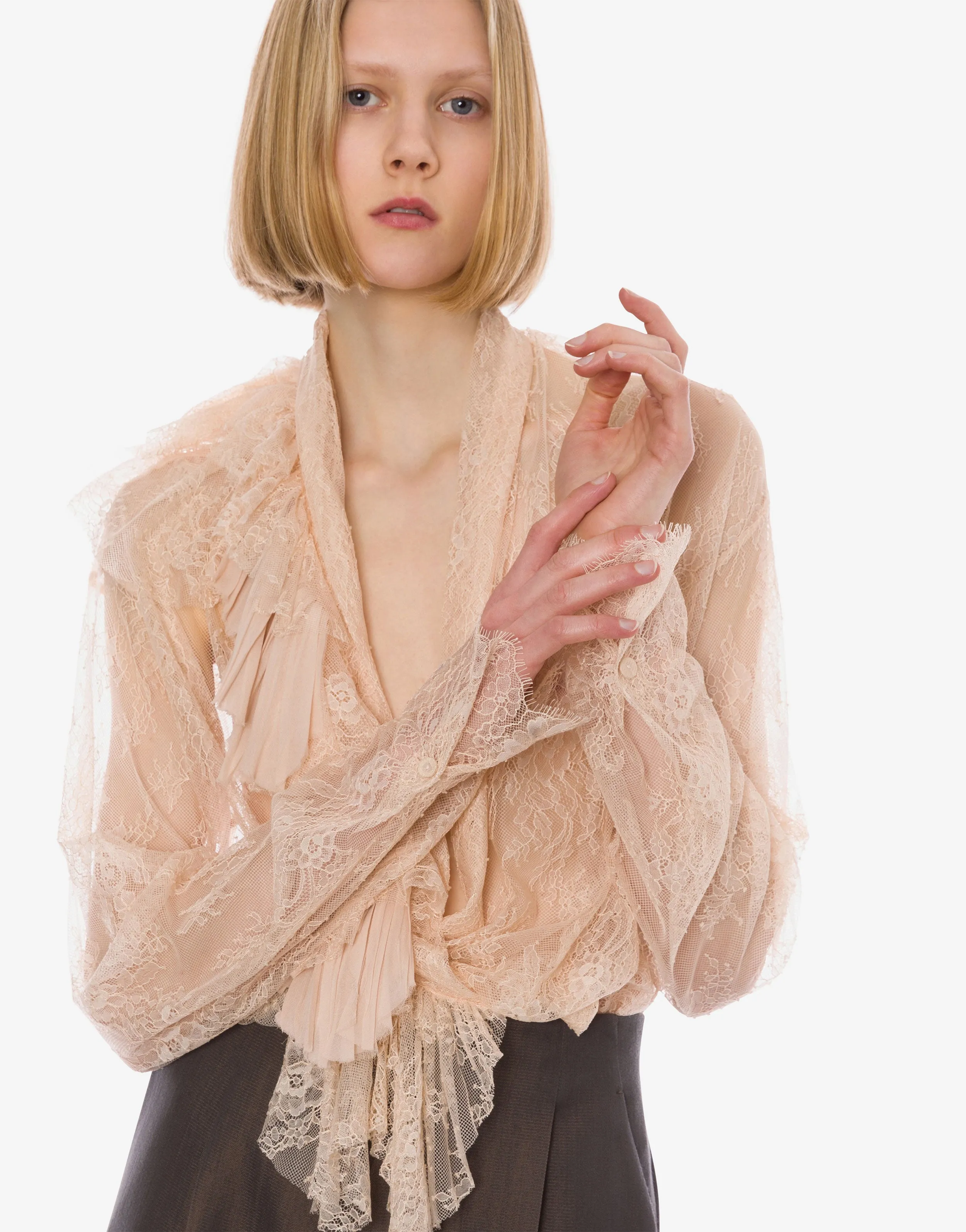 Camicia in pizzo rosa con rouches sold by Philosophy di Lorenzo Serafini product image thumbnail 4