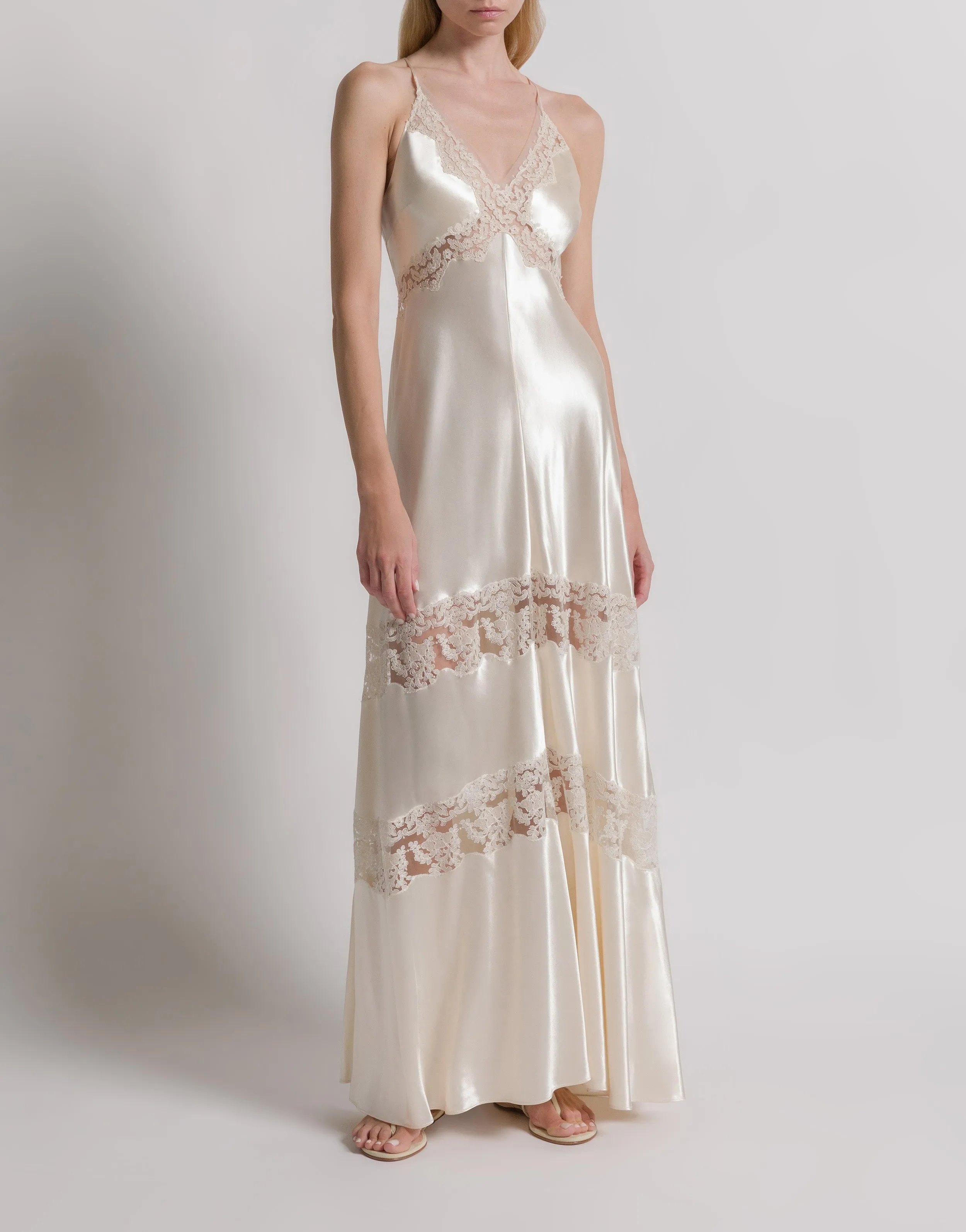 Abito in raso con inserti in pizzo sold by Philosophy product image thumbnail 2