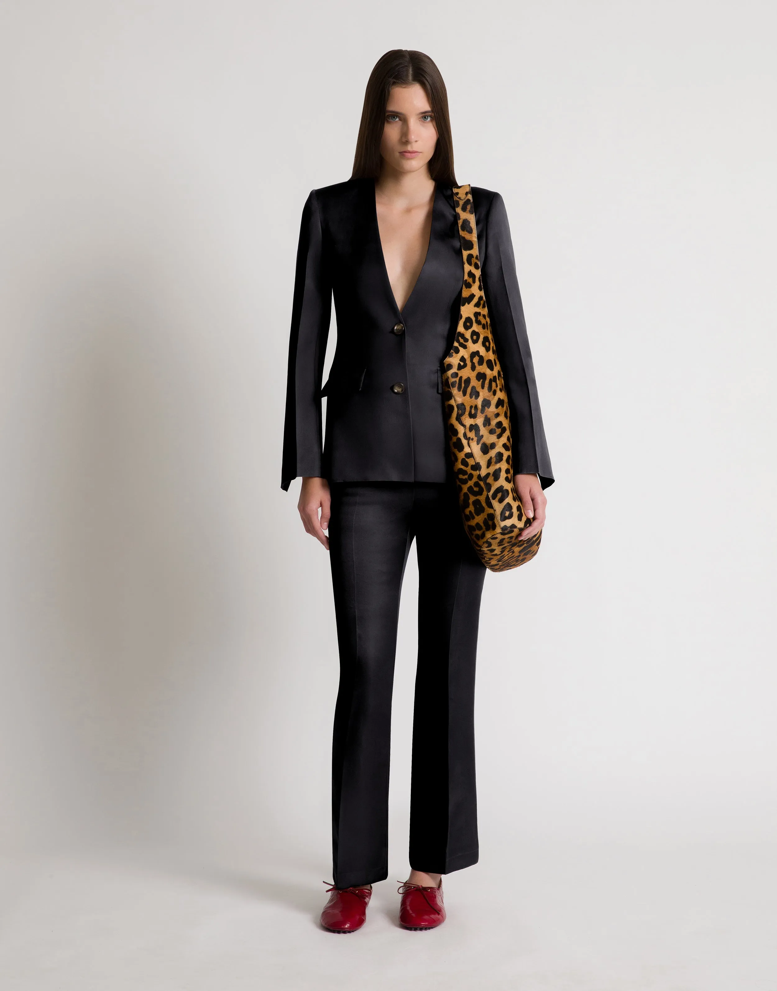 Pantaloni dritti in seta sold by Philosophy product image thumbnail 2