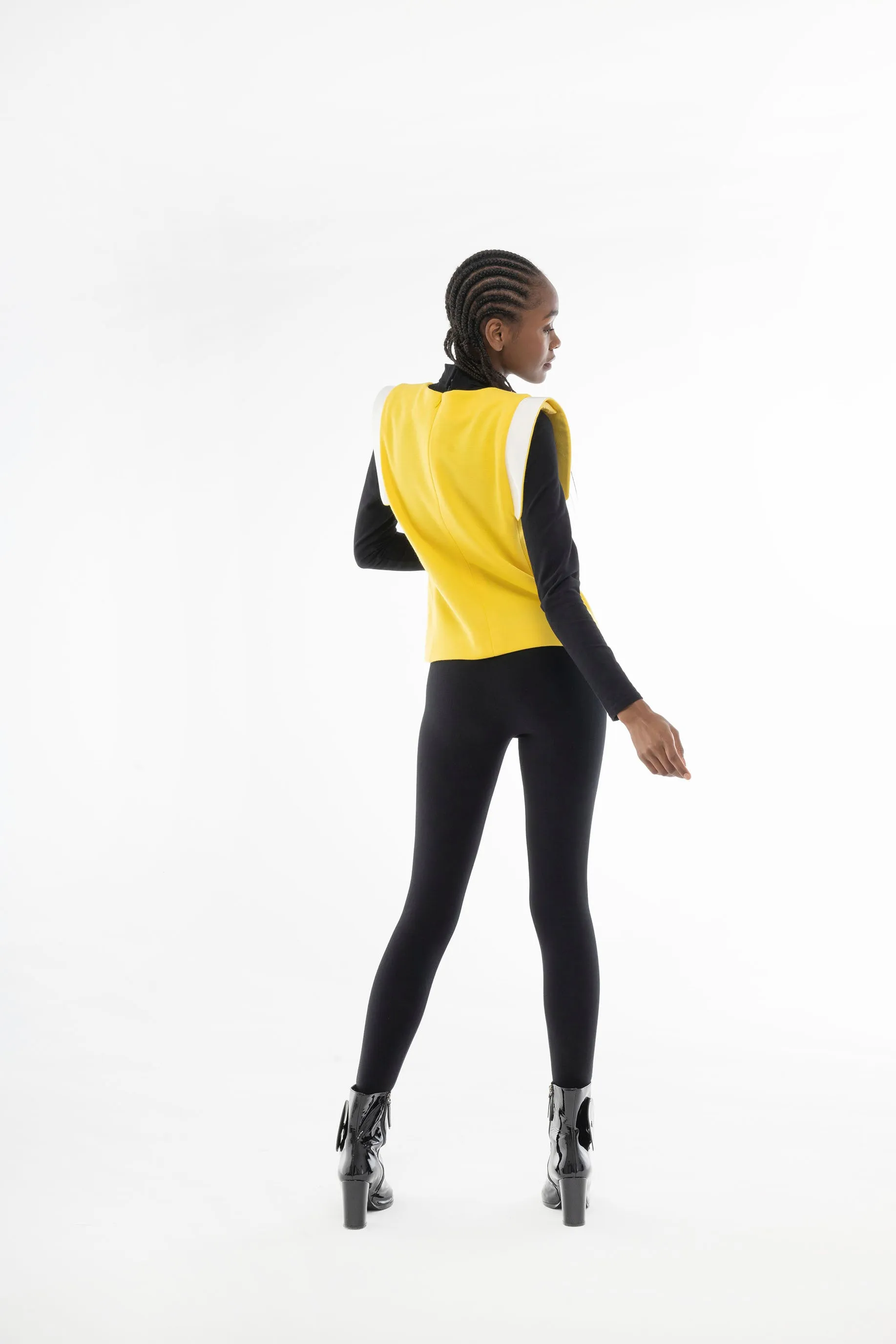 F3.02 Top sold by Pierre Cardin product image thumbnail 3