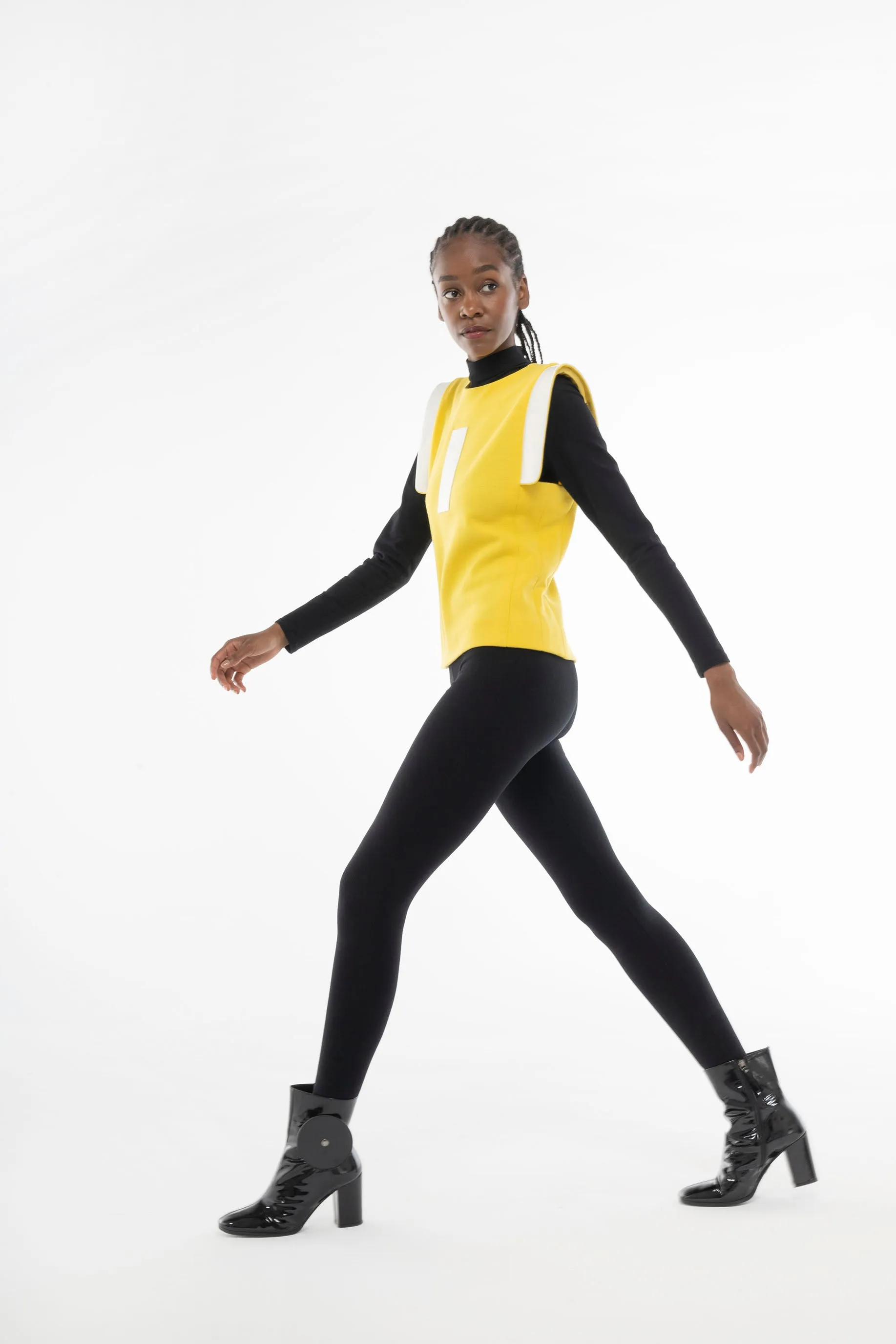 F3.02 Top sold by Pierre Cardin product image thumbnail 2