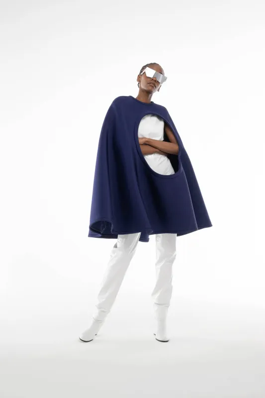 F48 Cape sold by Pierre Cardin