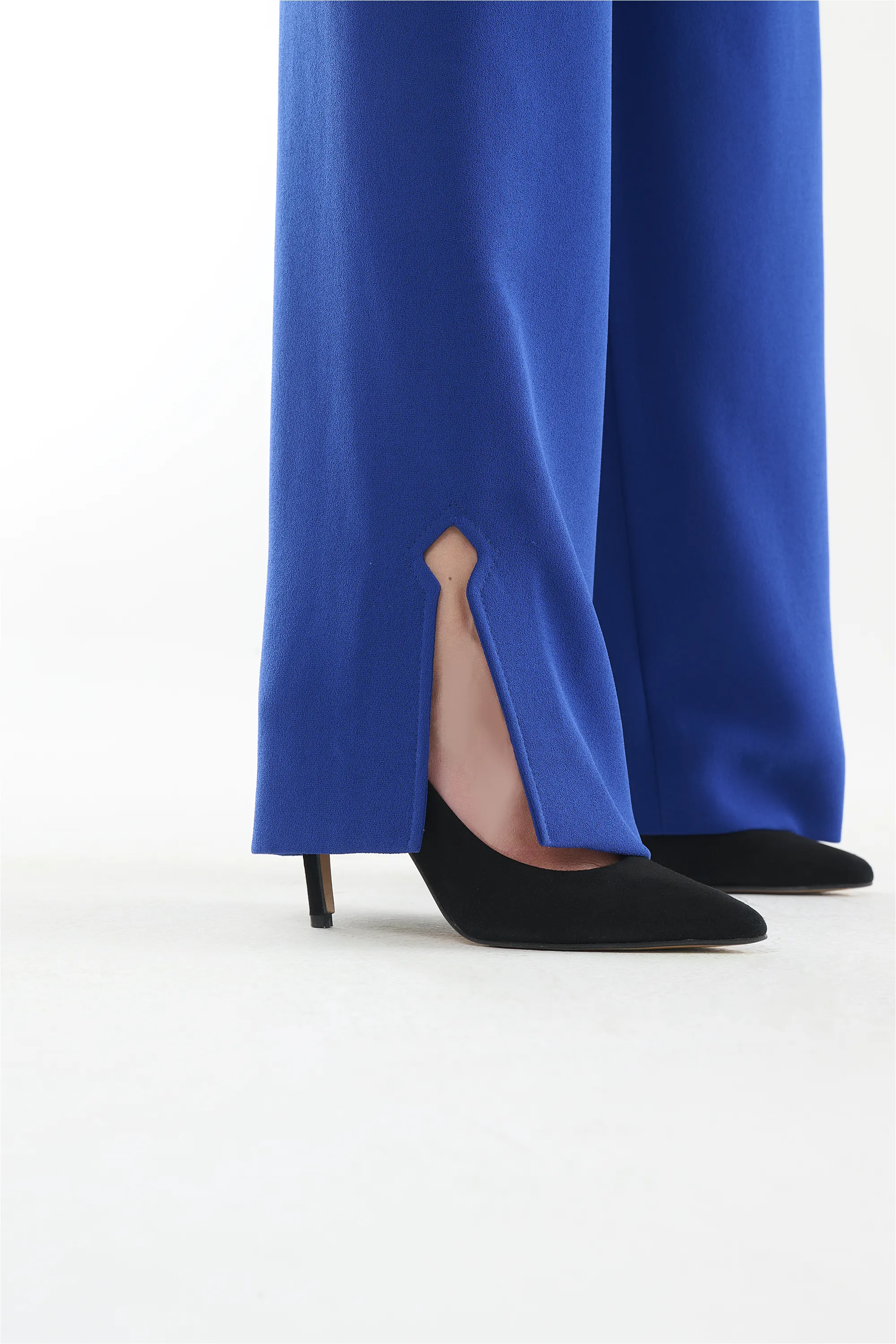 Alhena Suit sold by Pierre Cardin product image thumbnail 4