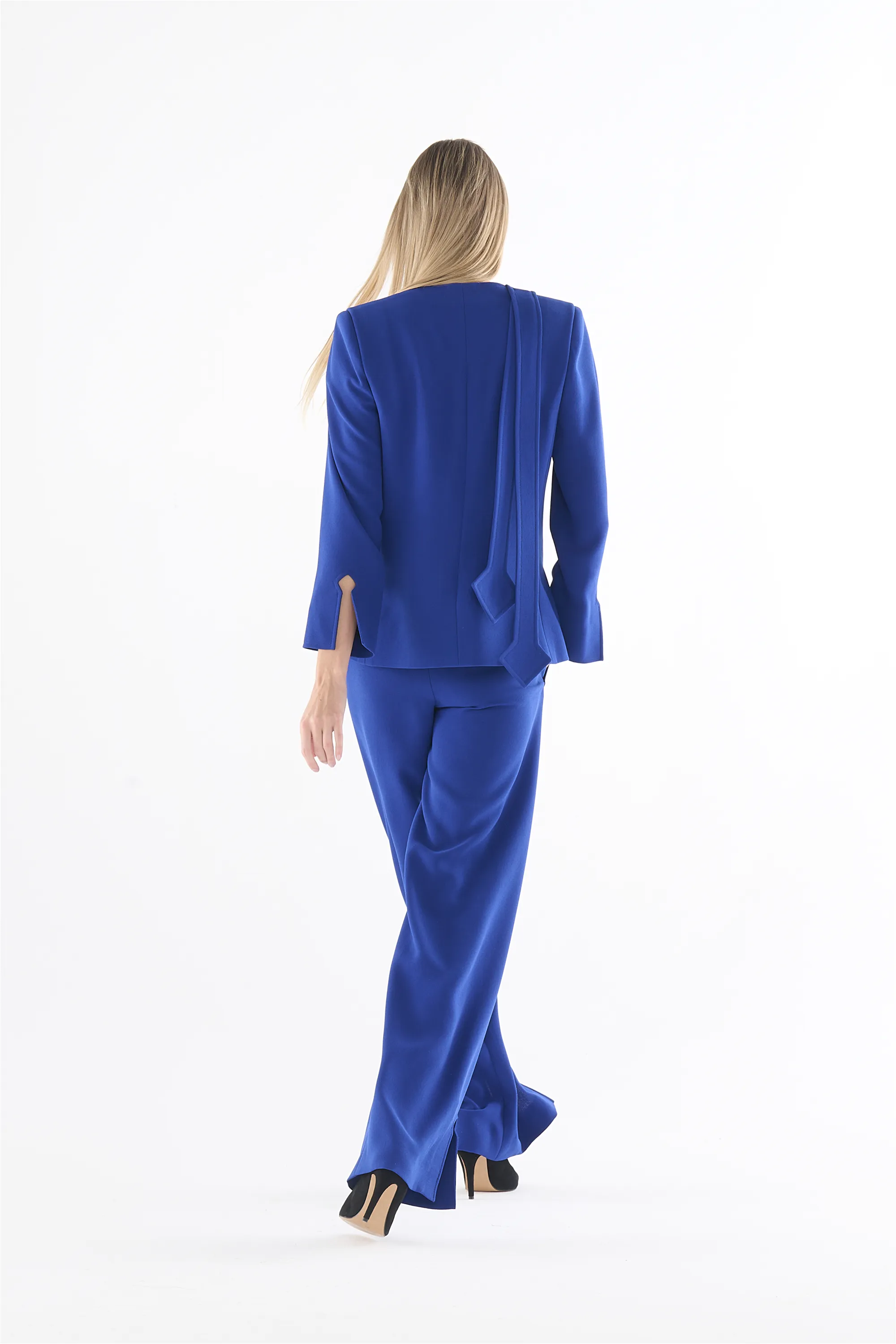 Alhena Suit sold by Pierre Cardin product image thumbnail 3