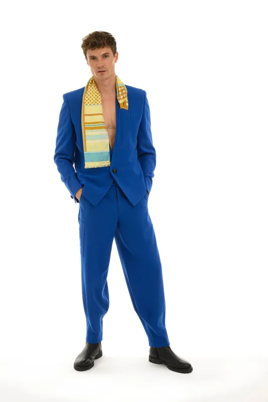 Inattendu Suit sold by Pierre Cardin