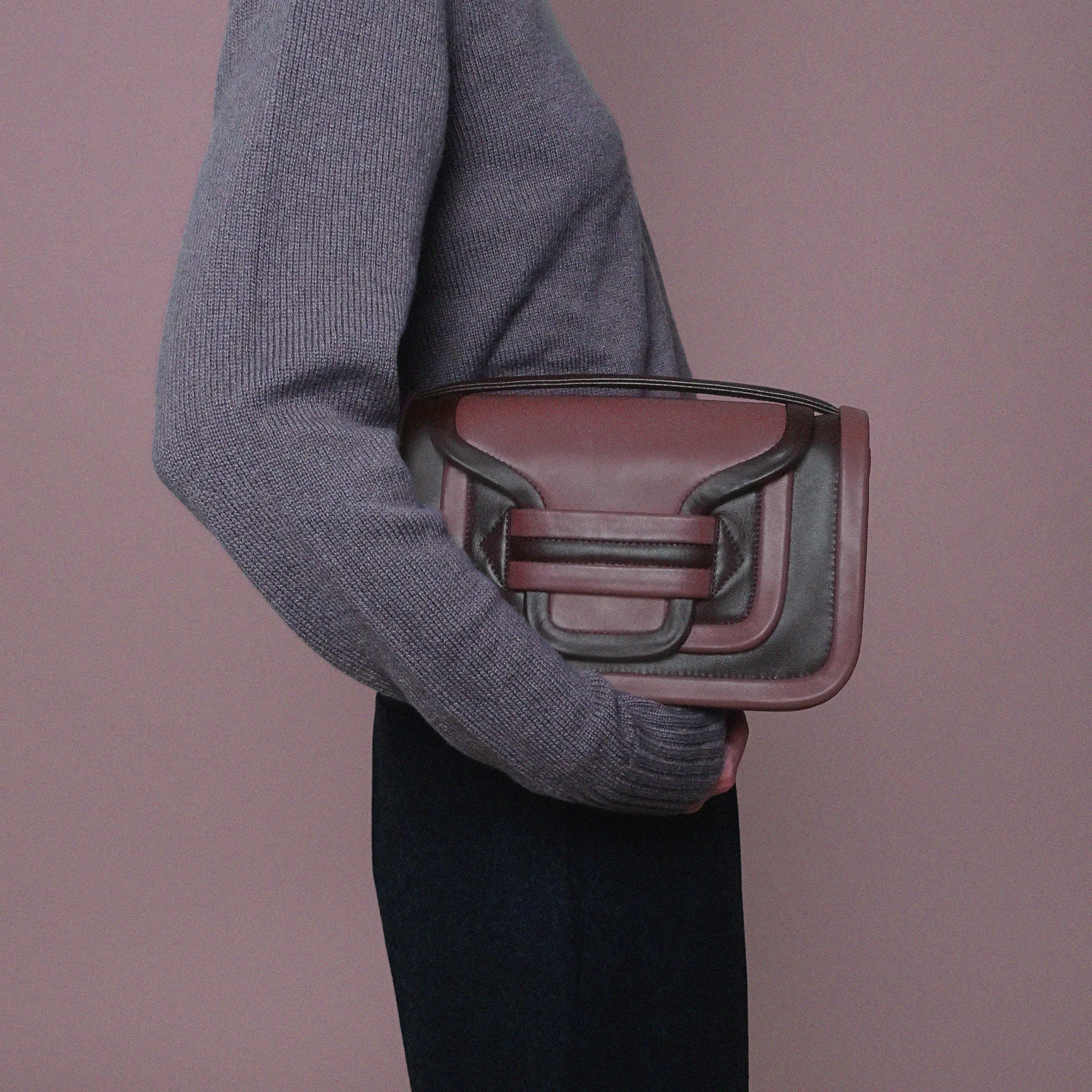 SAC À MAIN ALPHA MAXI sold by Pierre Hardy product image thumbnail 4