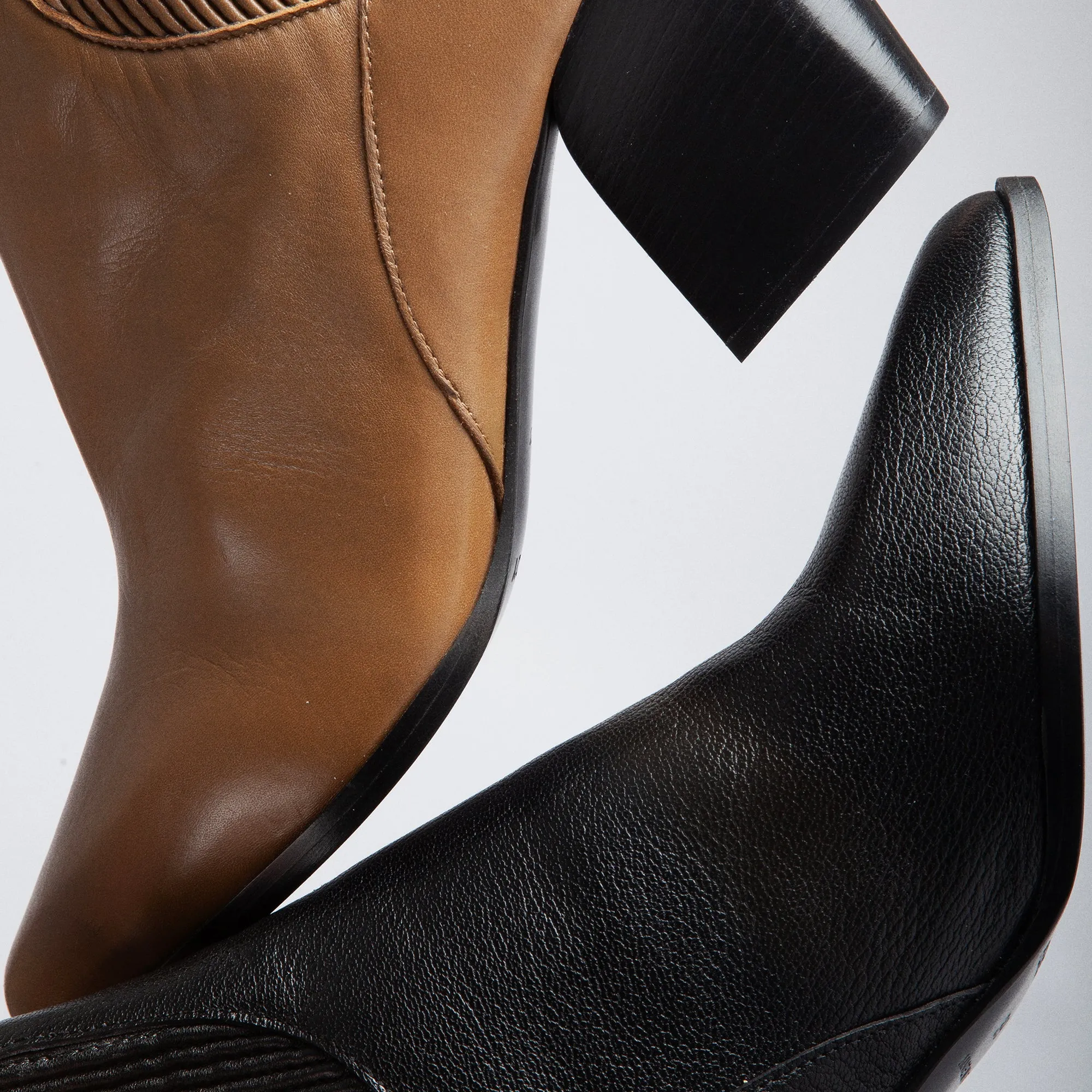 BOTTINES RODEO sold by Pierre Hardy product image thumbnail 2