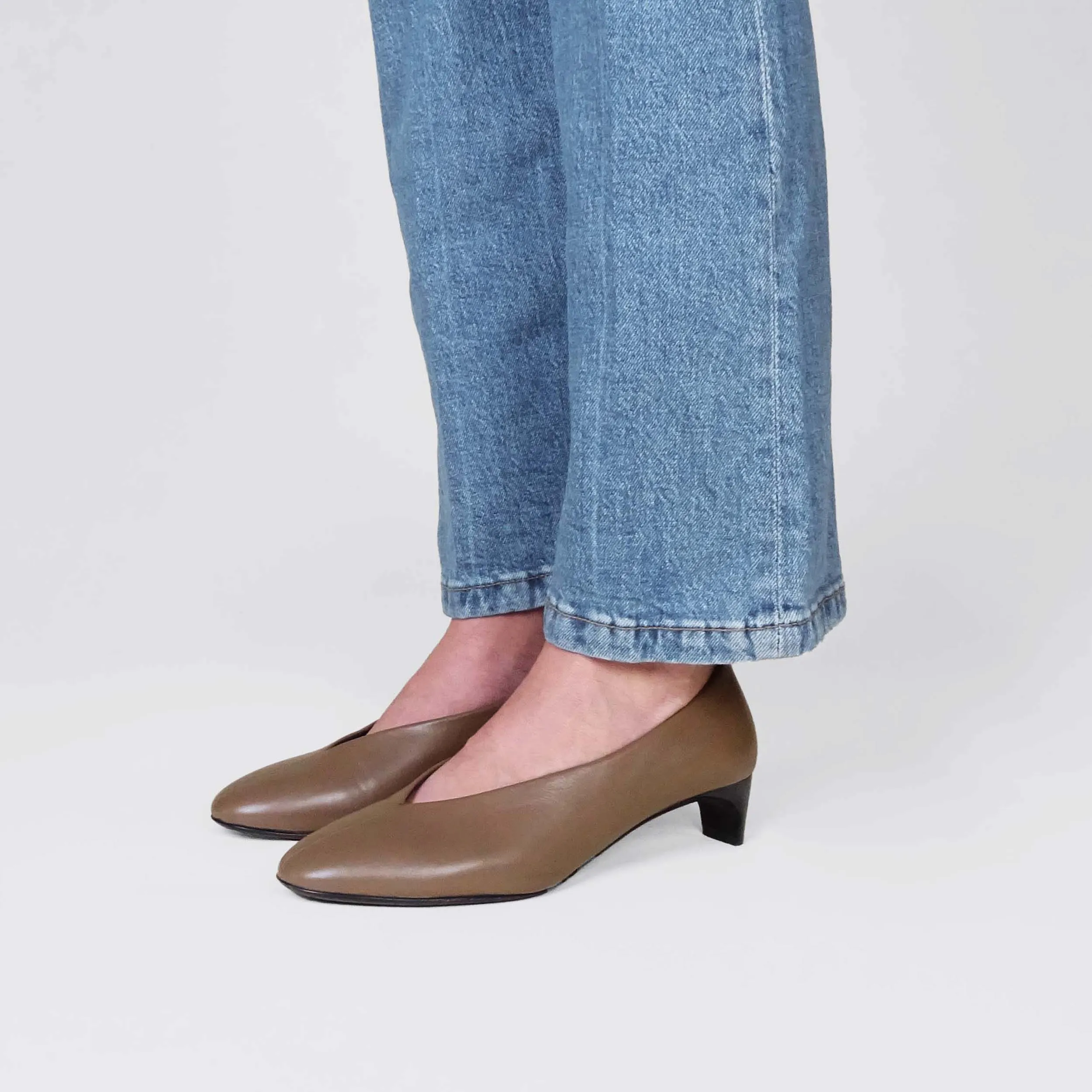 ESCARPIN CLAUDE sold by Pierre Hardy product image thumbnail 4