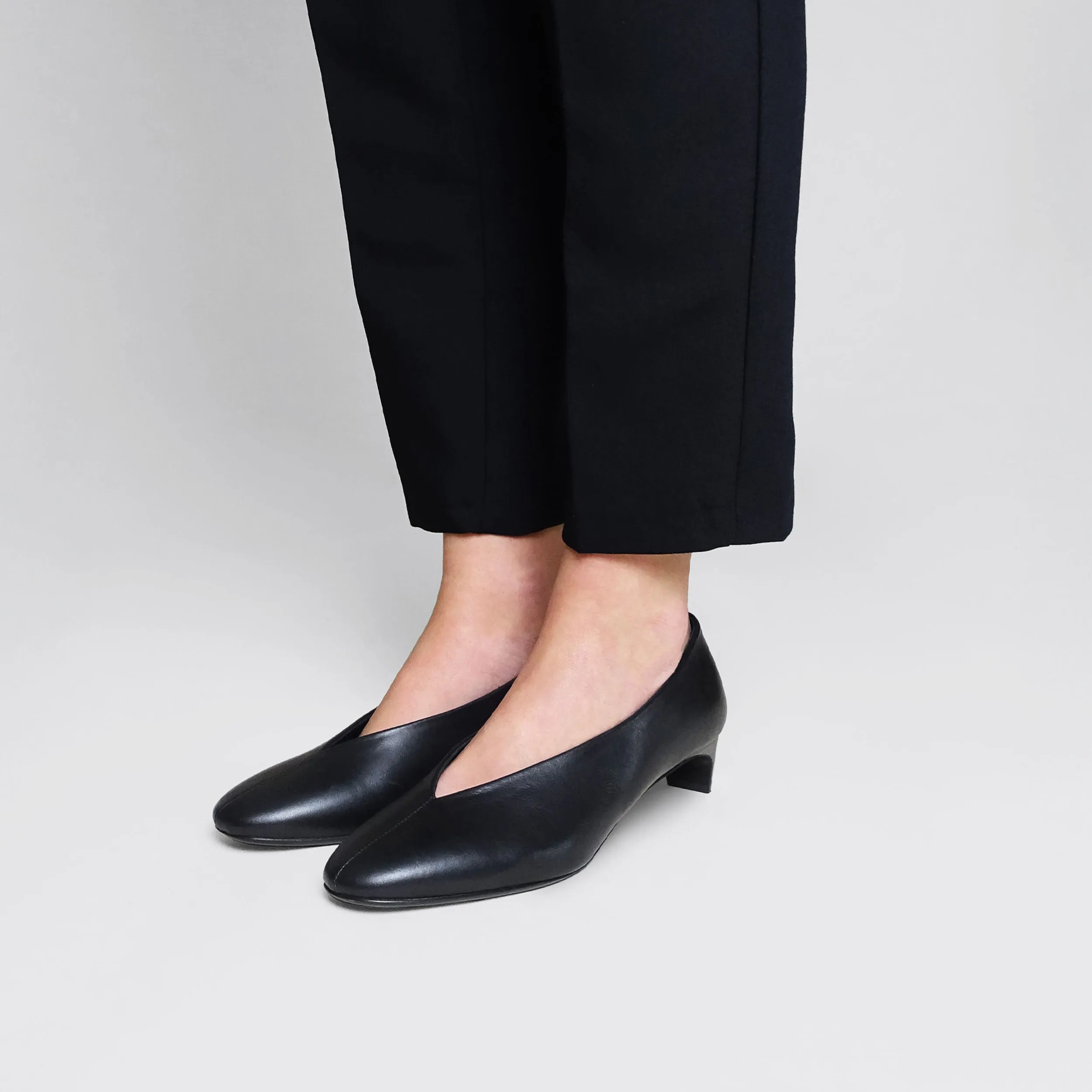 ESCARPIN CLAUDE sold by Pierre Hardy product image thumbnail 4