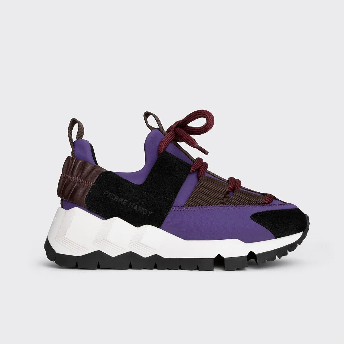 BASKETS TREK COMET XL sold by Pierre Hardy